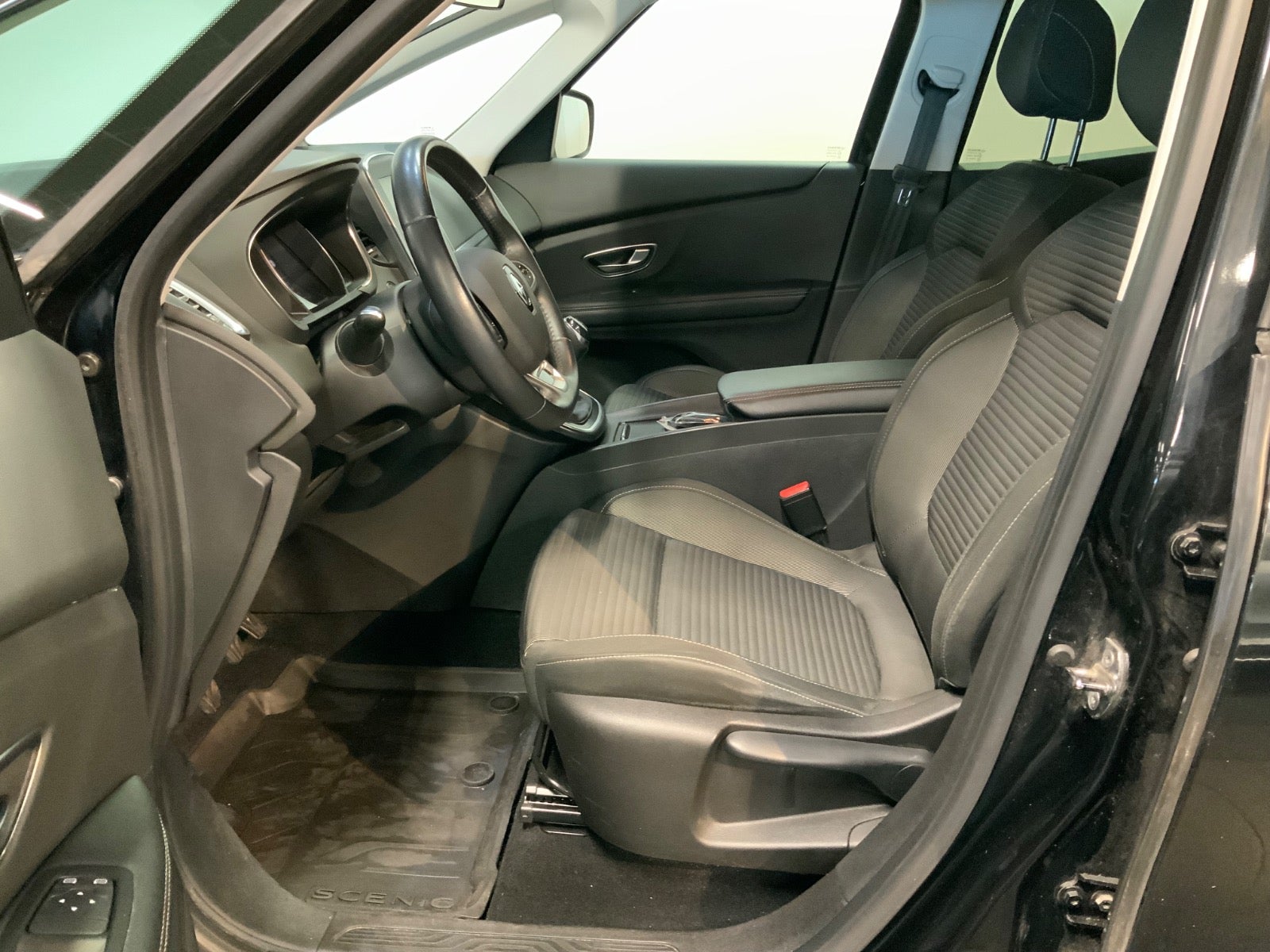 Renault Grand Scénic 1.7 Blue dCi EDC, 120hp, 2019