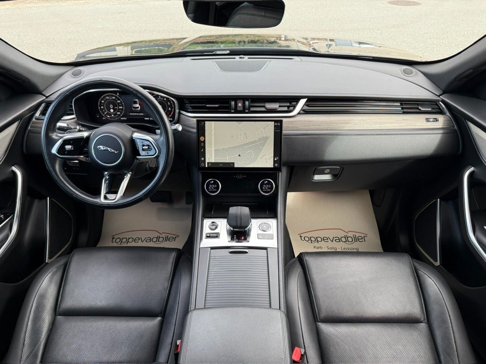 Jaguar F-Pace P400e PHEV Automatic, 404hp, 2022