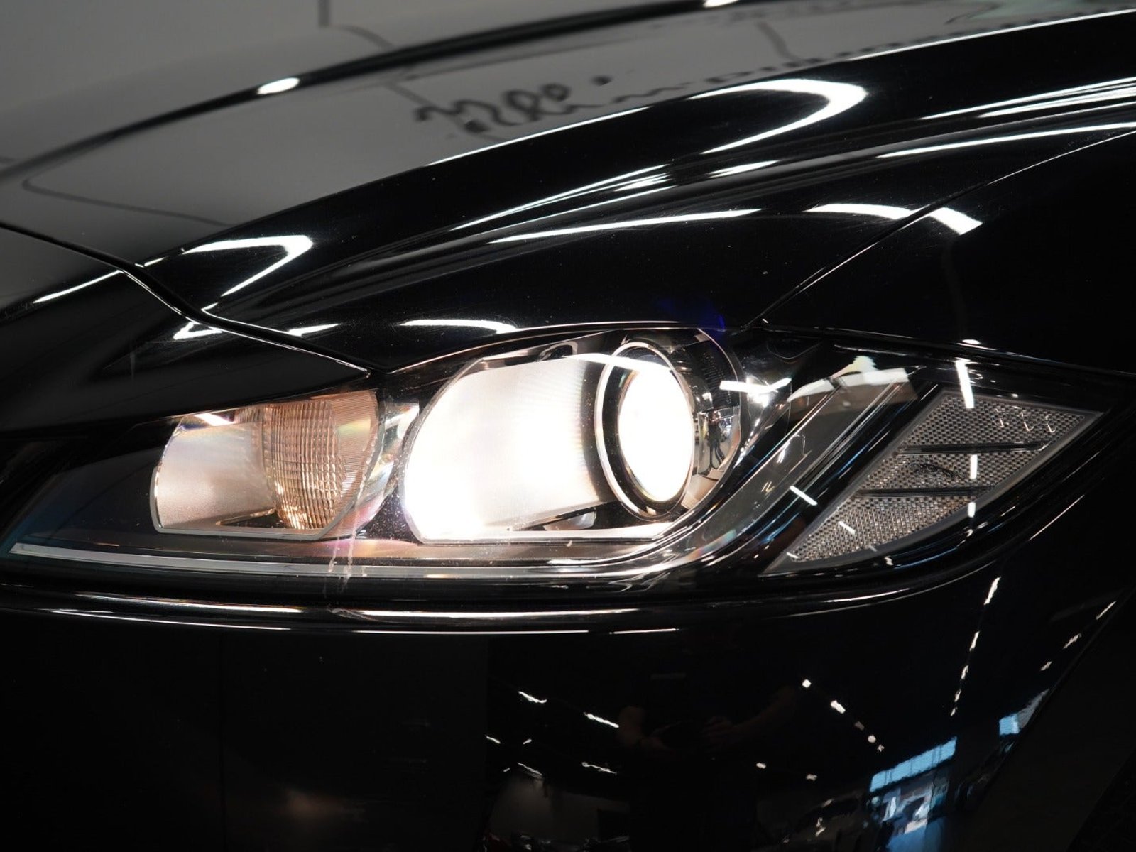 Jaguar F-Pace 20d Automatic, 8-trins, 180ps, 2018
