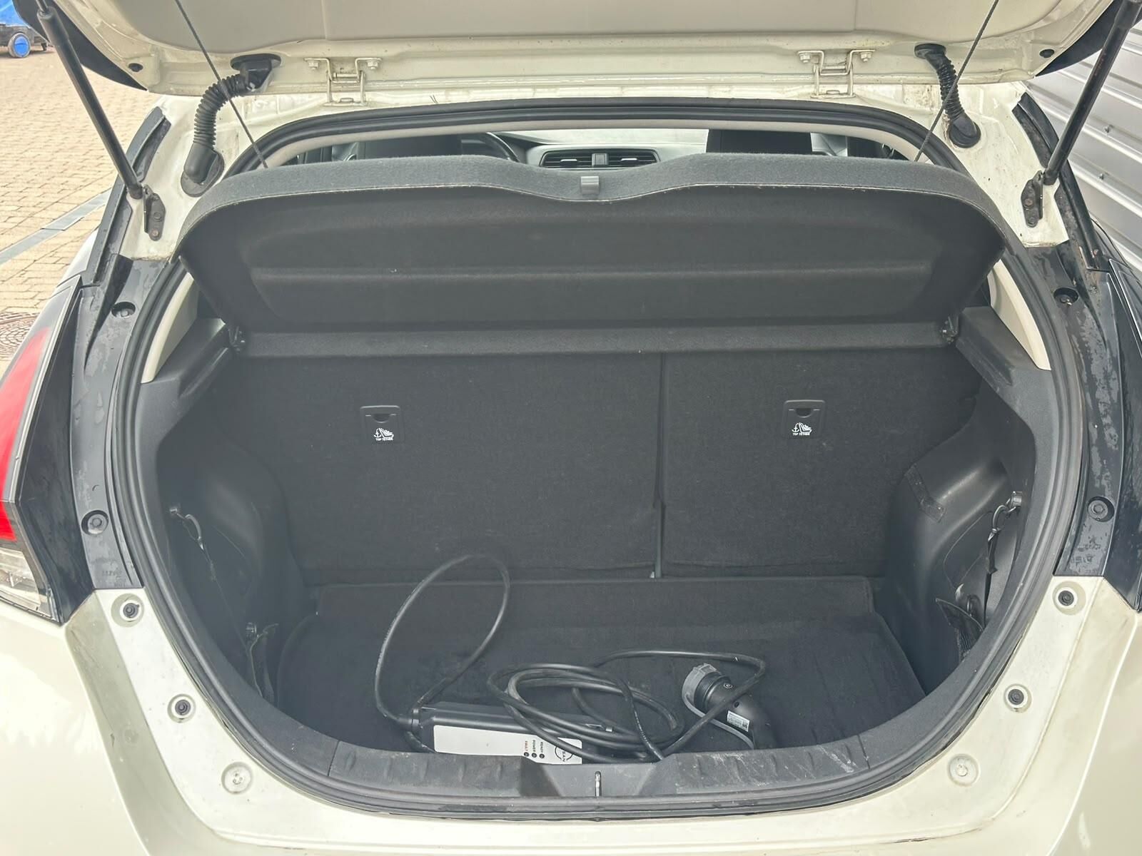 Nissan Leaf, 150hp, 2021