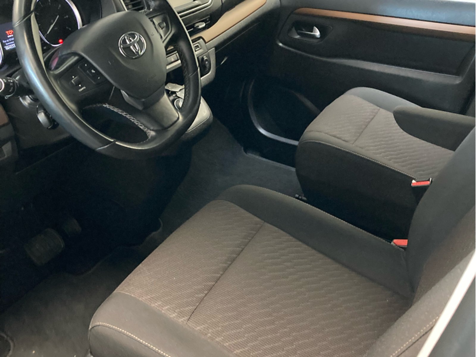 Toyota ProAce Verso 2.0 D-4D Automatic, 177hp, 2022
