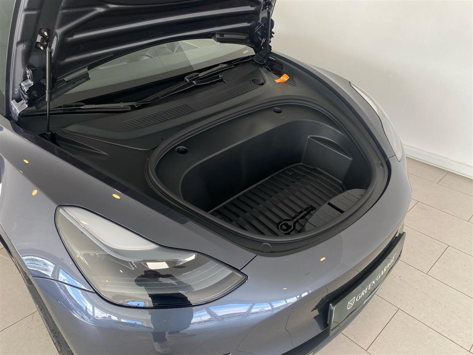 Tesla Model 3 Standard Range, 283ps, 2023