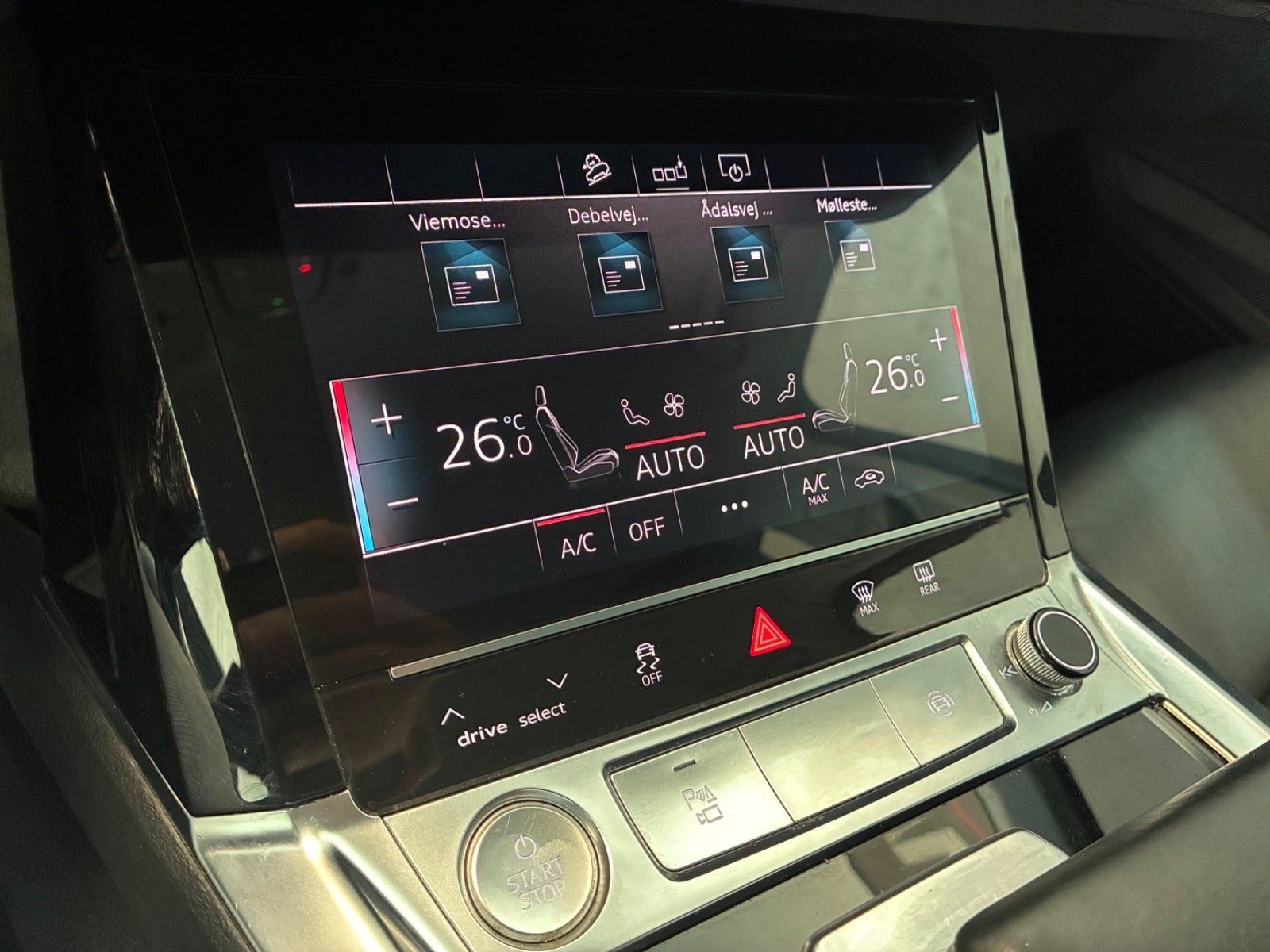 Audi e-tron 55 quattro, 408hp, 2019