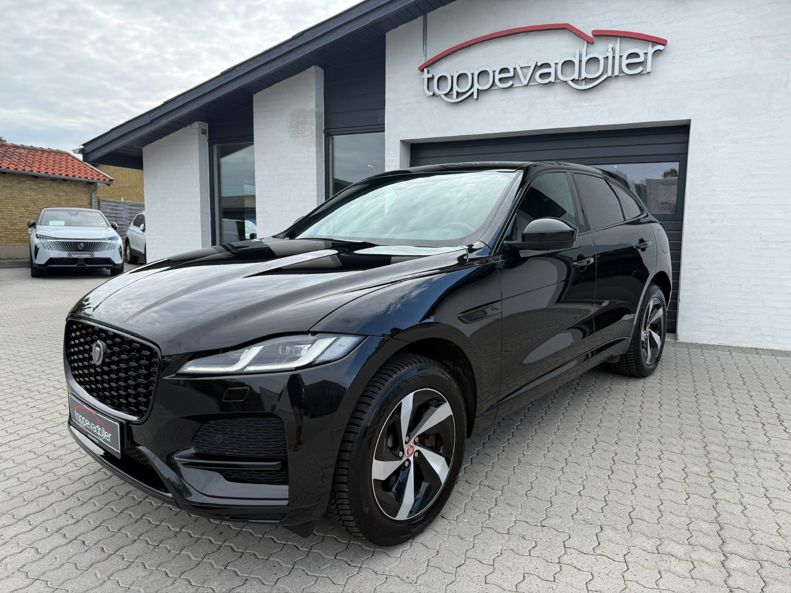 Jaguar F-Pace P400e PHEV Automatic, 404hp, 2022