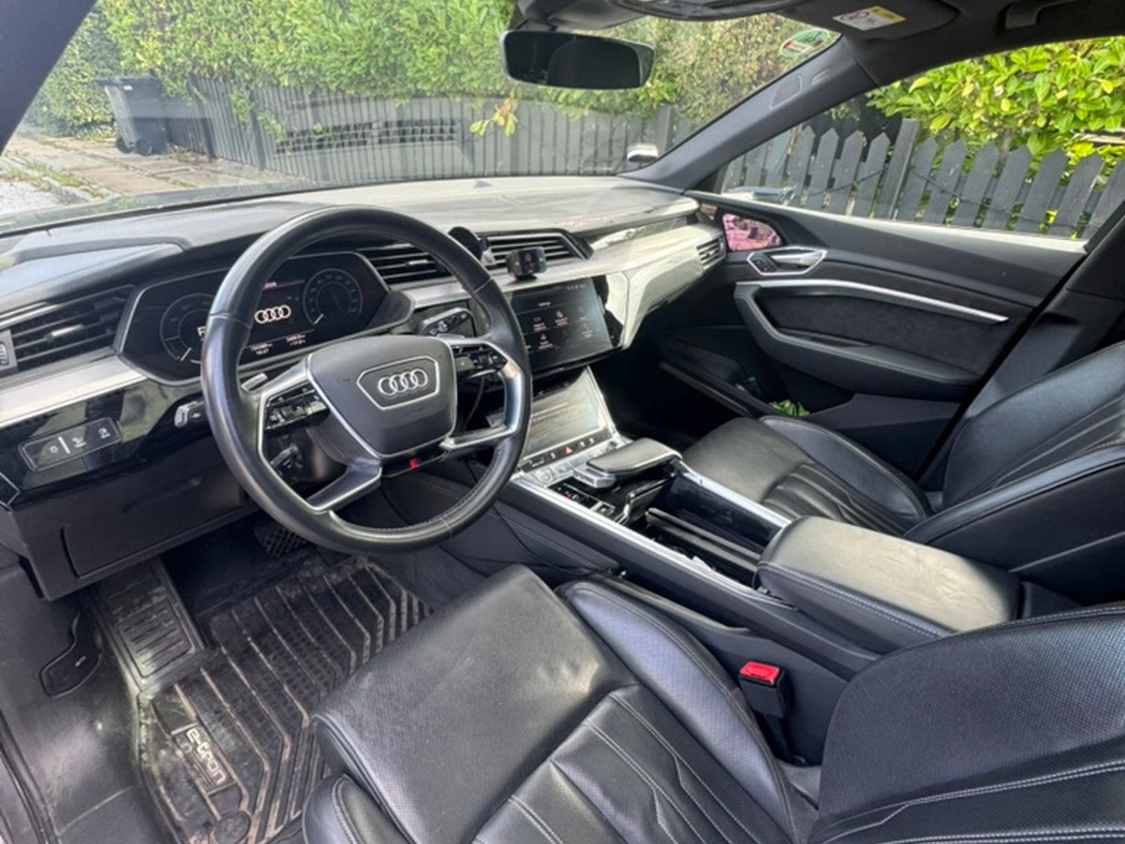 Audi e-tron 55 quattro, 408ps, 2019