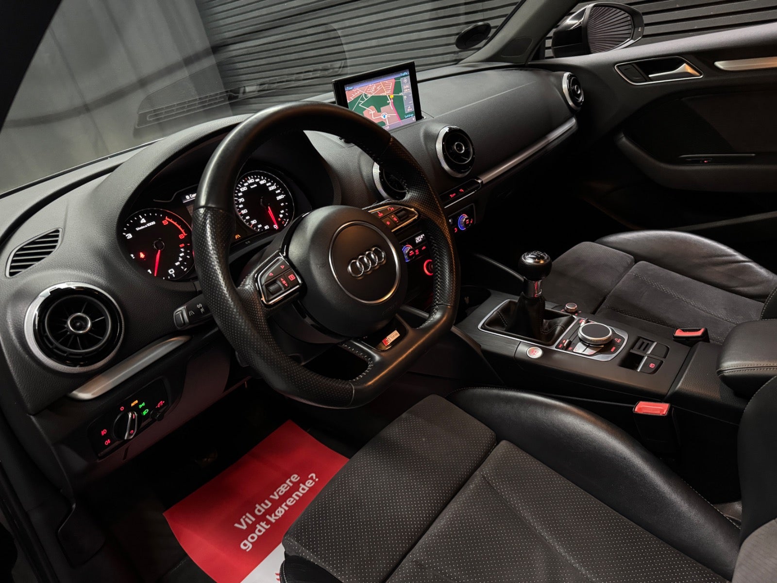 Audi A3 Sedan 2.0 TDI Manual, 6-trins, 150ps, 2014