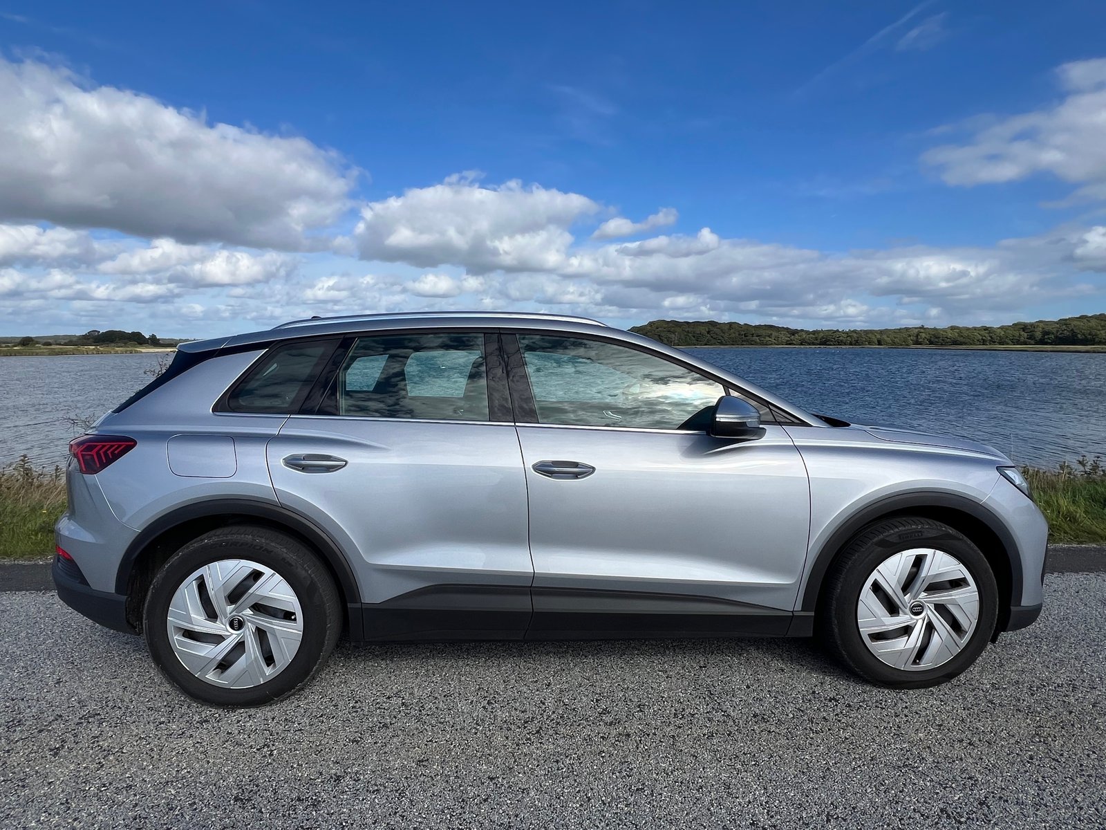 Audi Q4 45 e-tron, 286ps, 2025