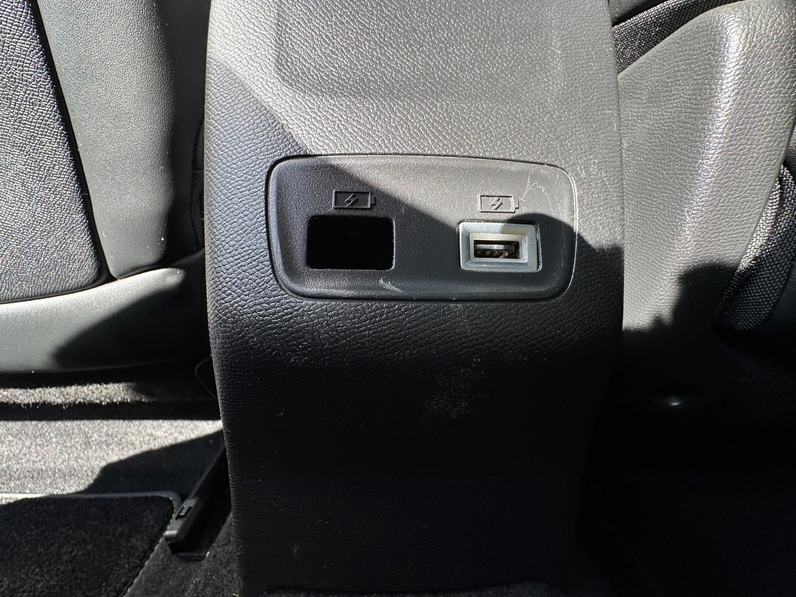 Peugeot e-2008, 136ps, 2020