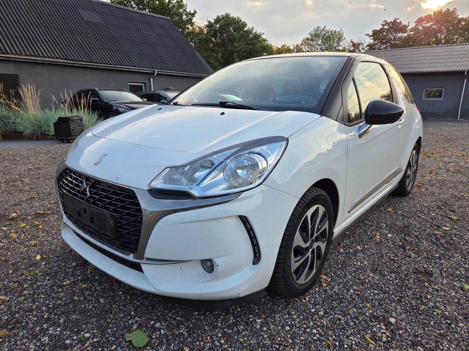 DS 3 1.6 BlueHDi Manual, 99hp, 2018