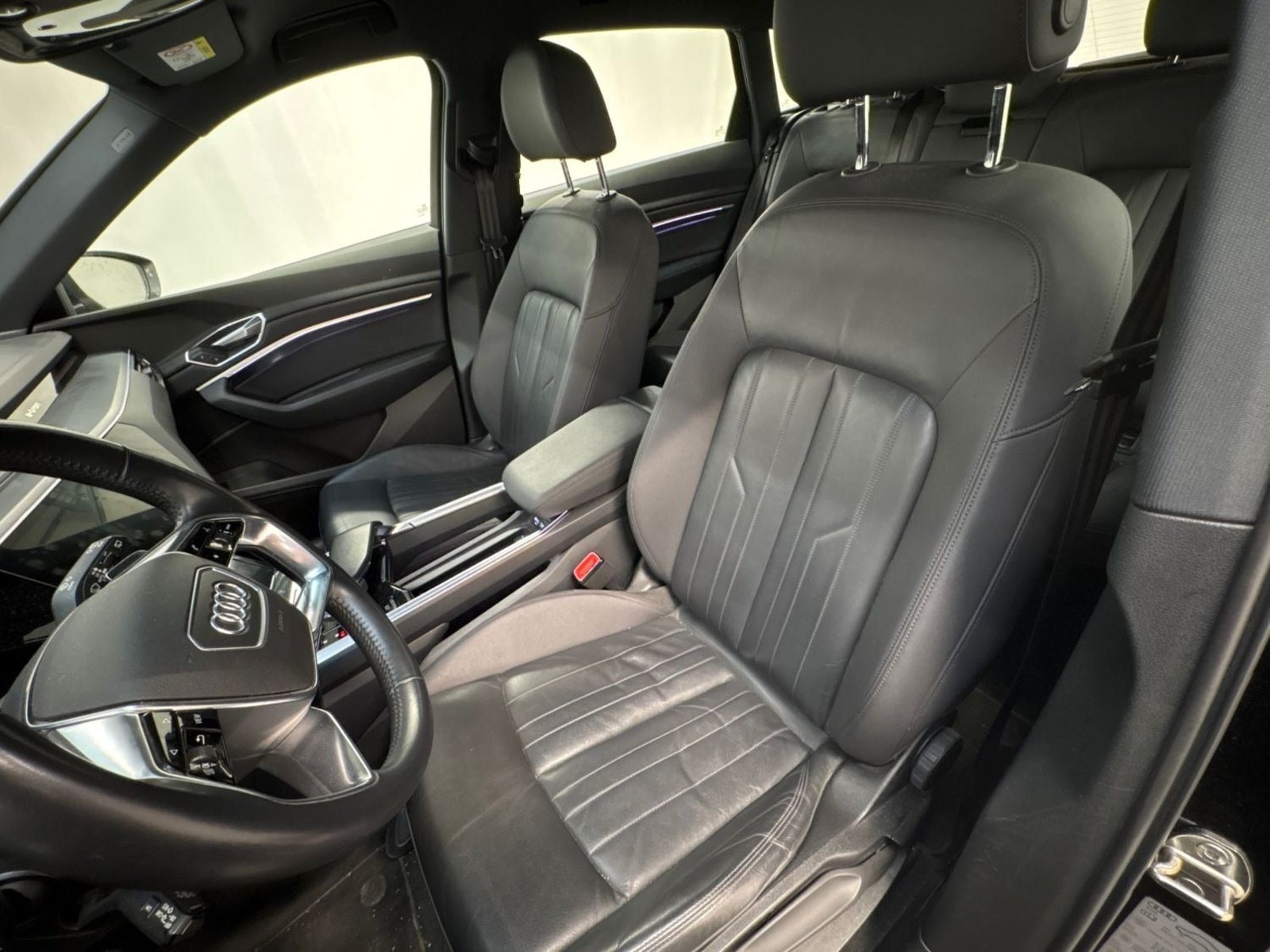 Audi e-tron 50 quattro, 313ps, 2020