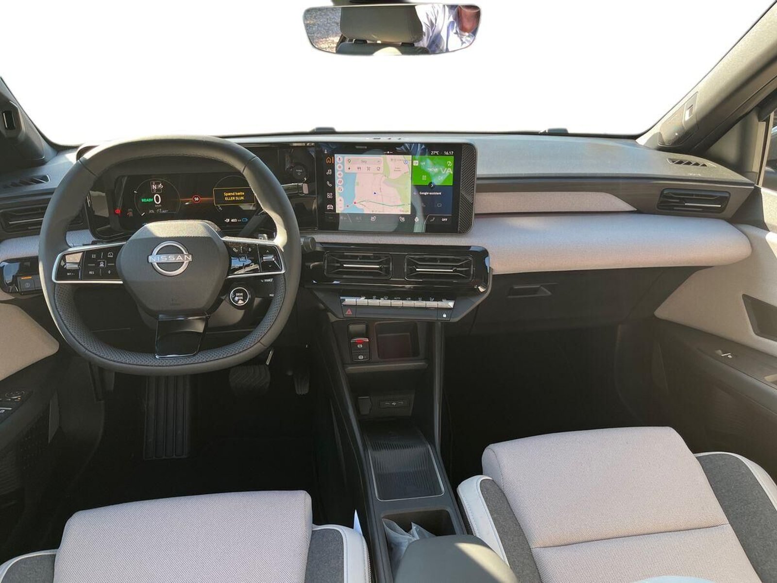 Nissan Micra 52 kWh, 150ps, 2025
