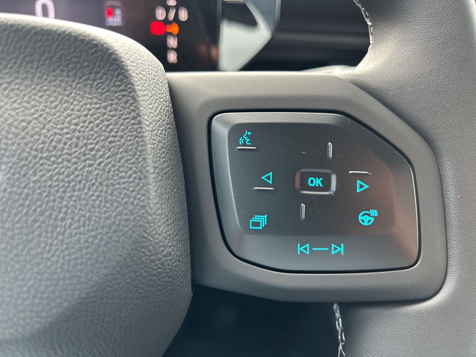 Ford Explorer EV Extended Range RWD 77 kWh, 286hp, 2026