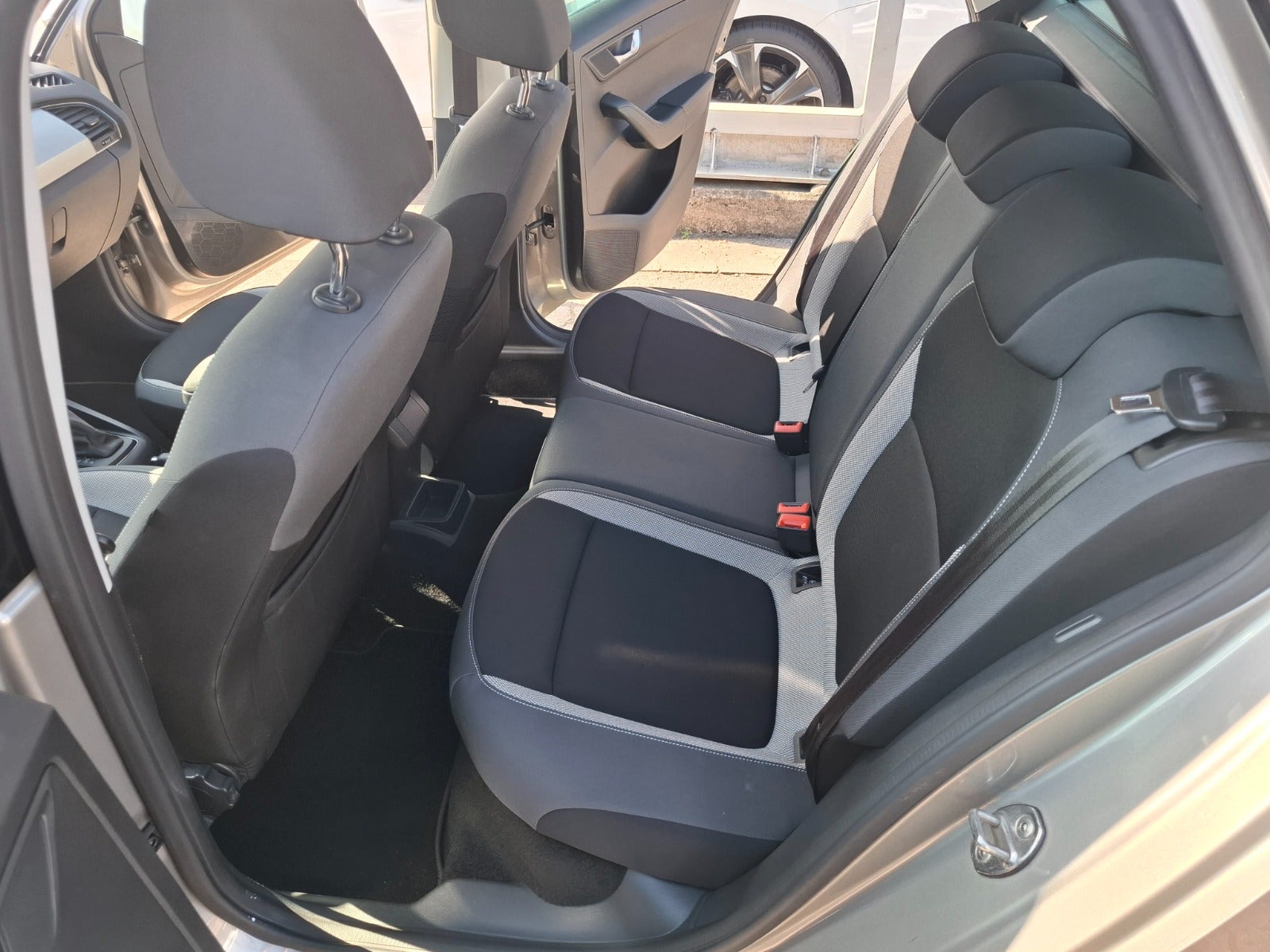 Škoda Fabia Combi 1.2 TSI DSG Sequential, 7-trins, 110ps, 2017