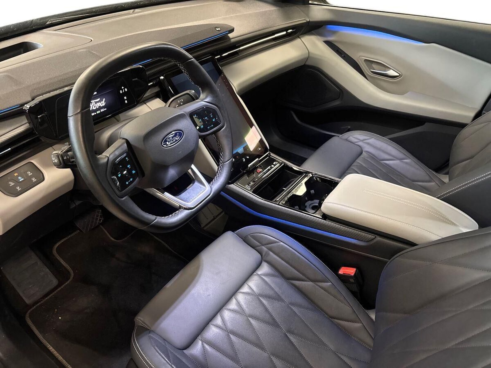 Ford Explorer EV Extended Range RWD 77 kWh, 286ps, 2025