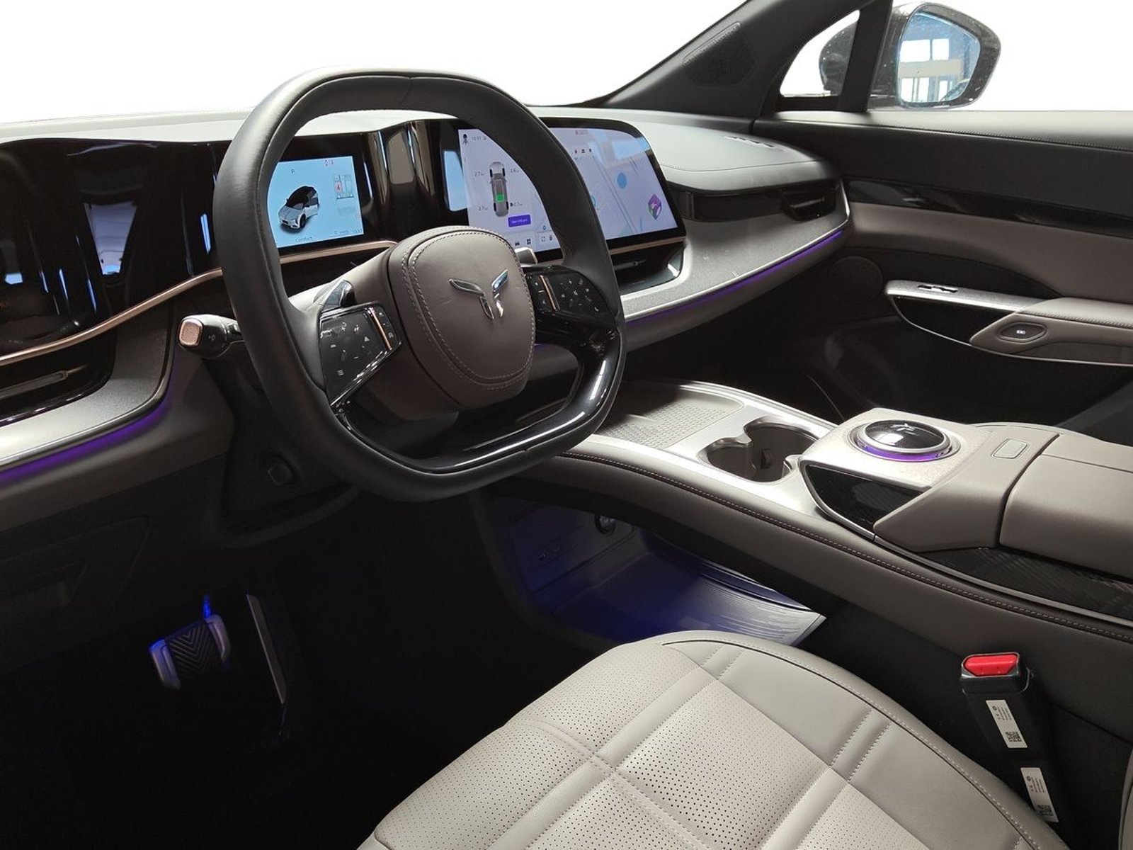 Hongqi EHS7 Long Range 111 kWh, 343ps, 2025