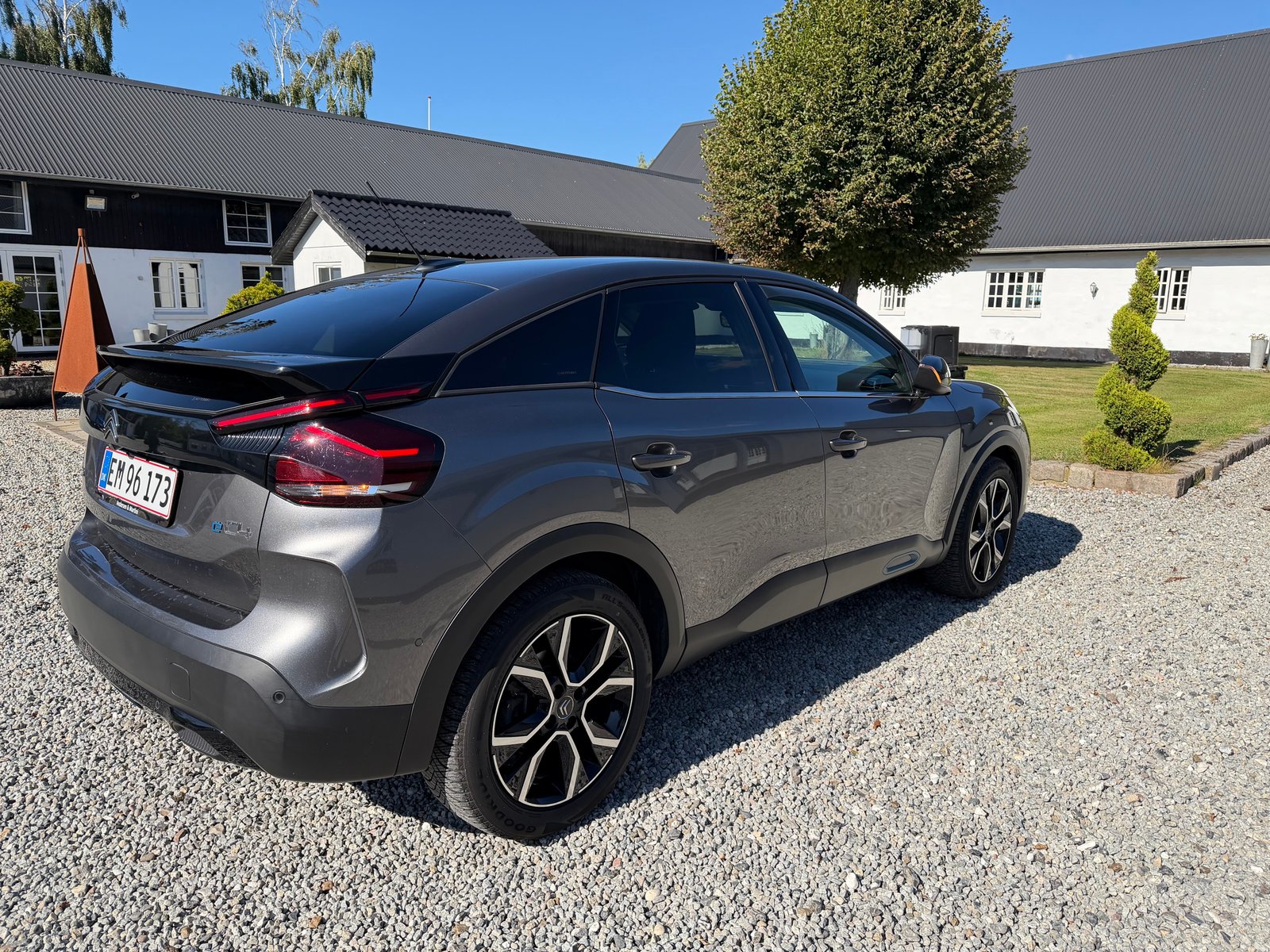 Citroën ë-C4, 136hp, 2022