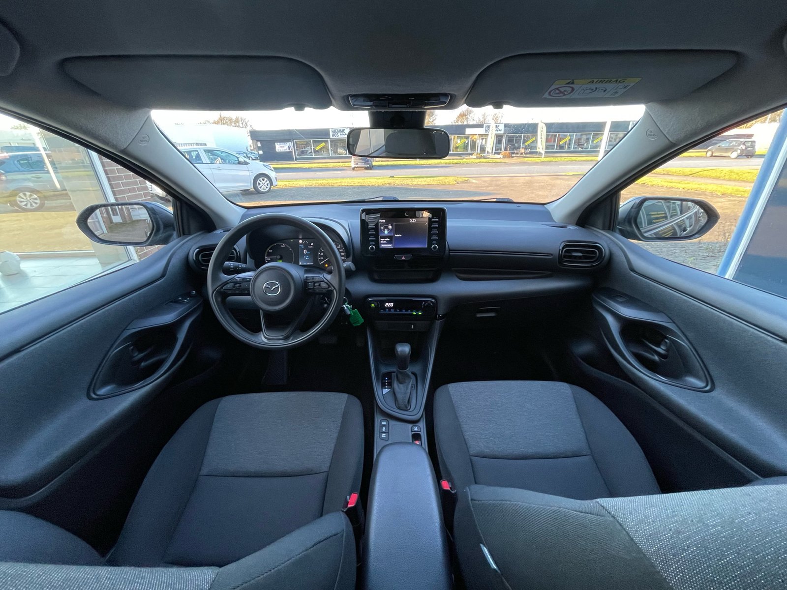 Mazda 2 Hybrid Automatic, 116hp, 2022