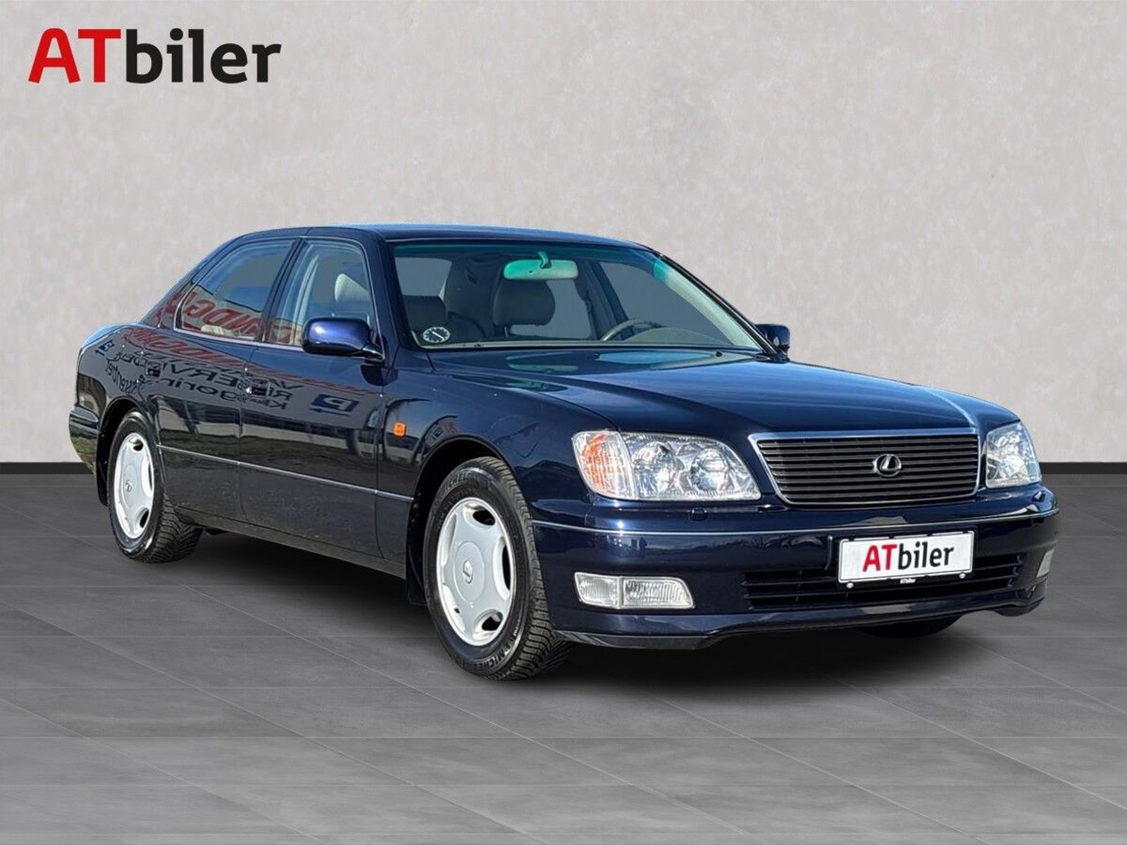 Lexus LS 400 4.0 V8 Automatic, 294hp, 1998