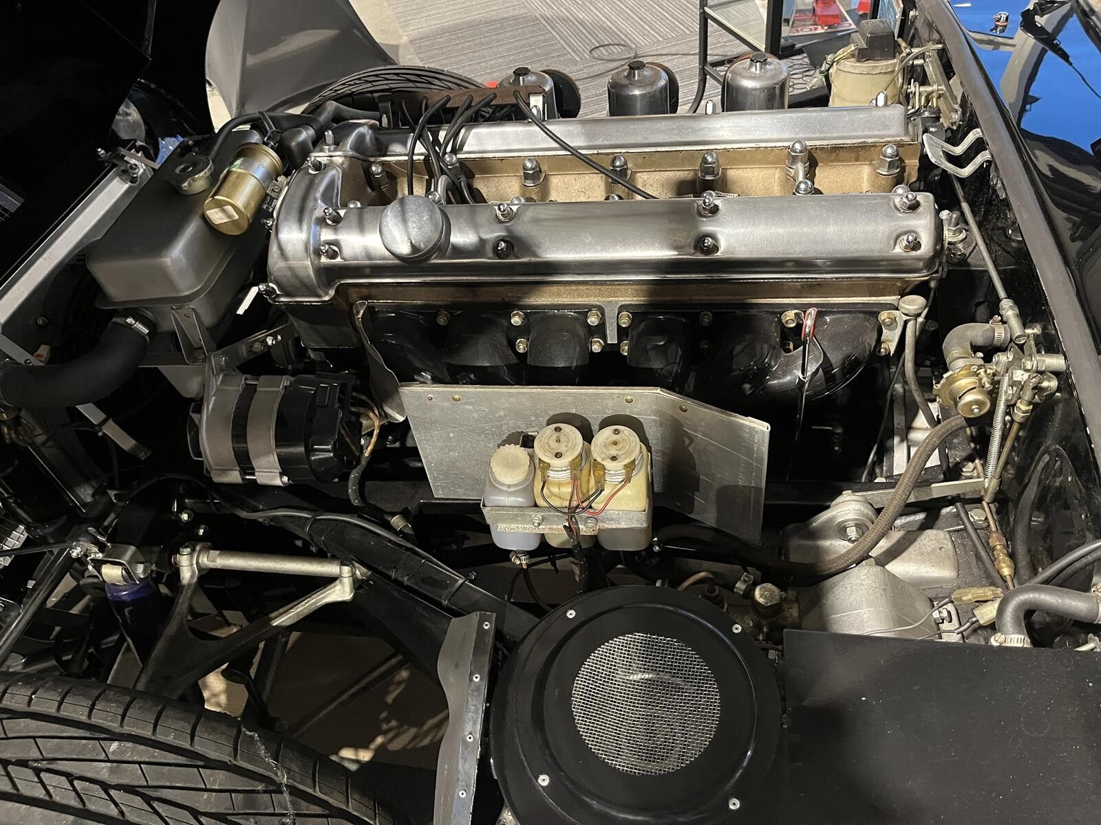 Jaguar E-Type 3.8 XK Manual, 4-trins, 269ps, 1964