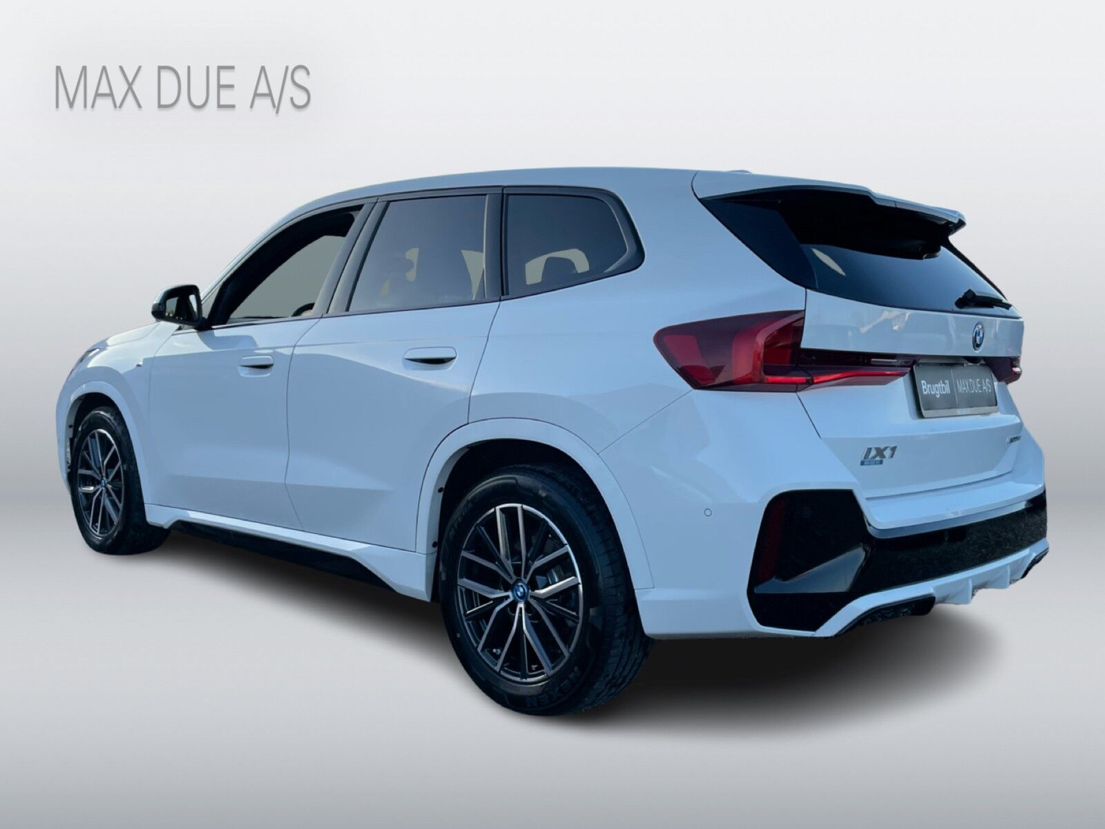 BMW iX1 eDrive20, 204hp, 2025