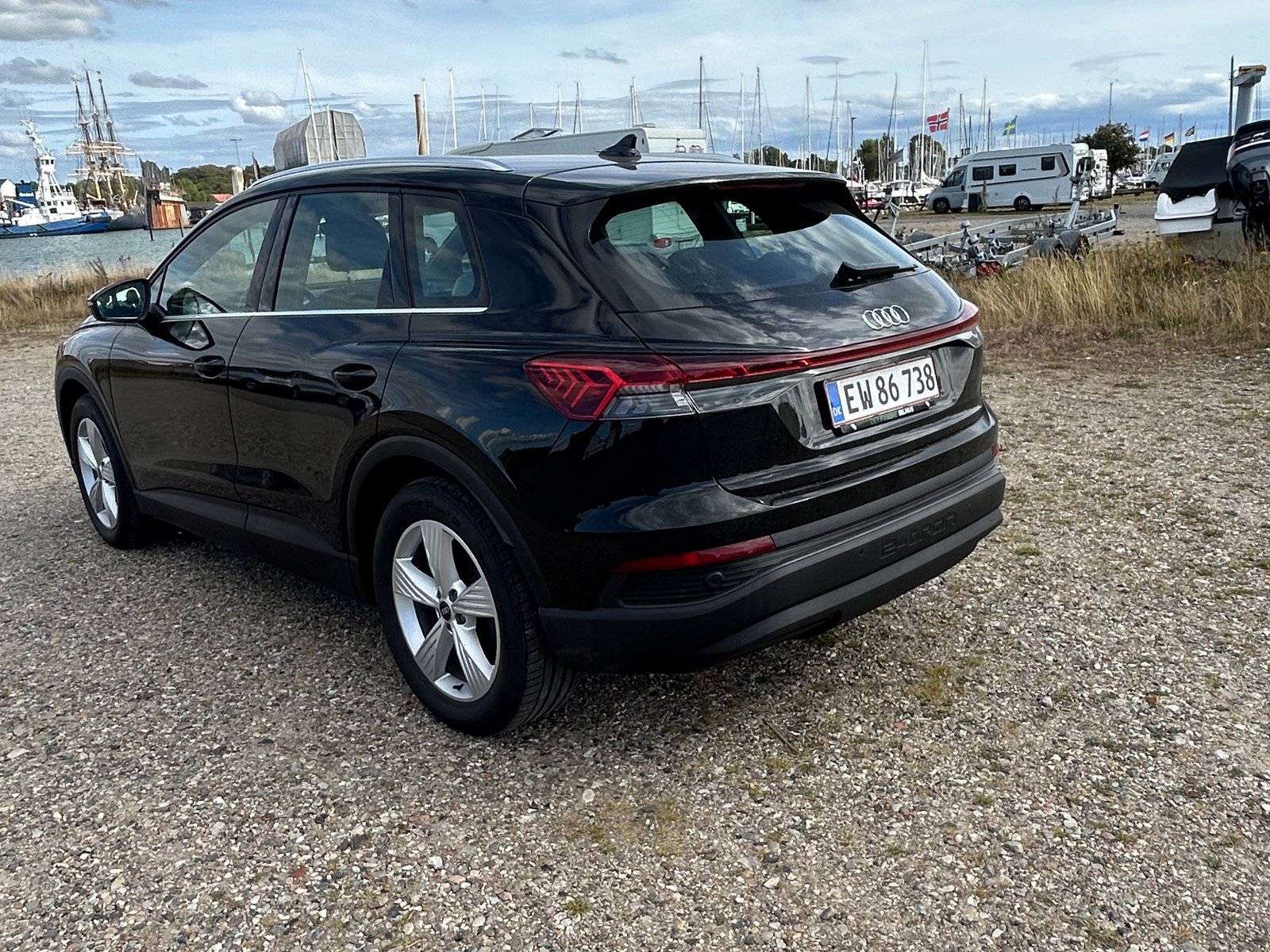 Audi Q4 40 e-tron, 204ps, 2024