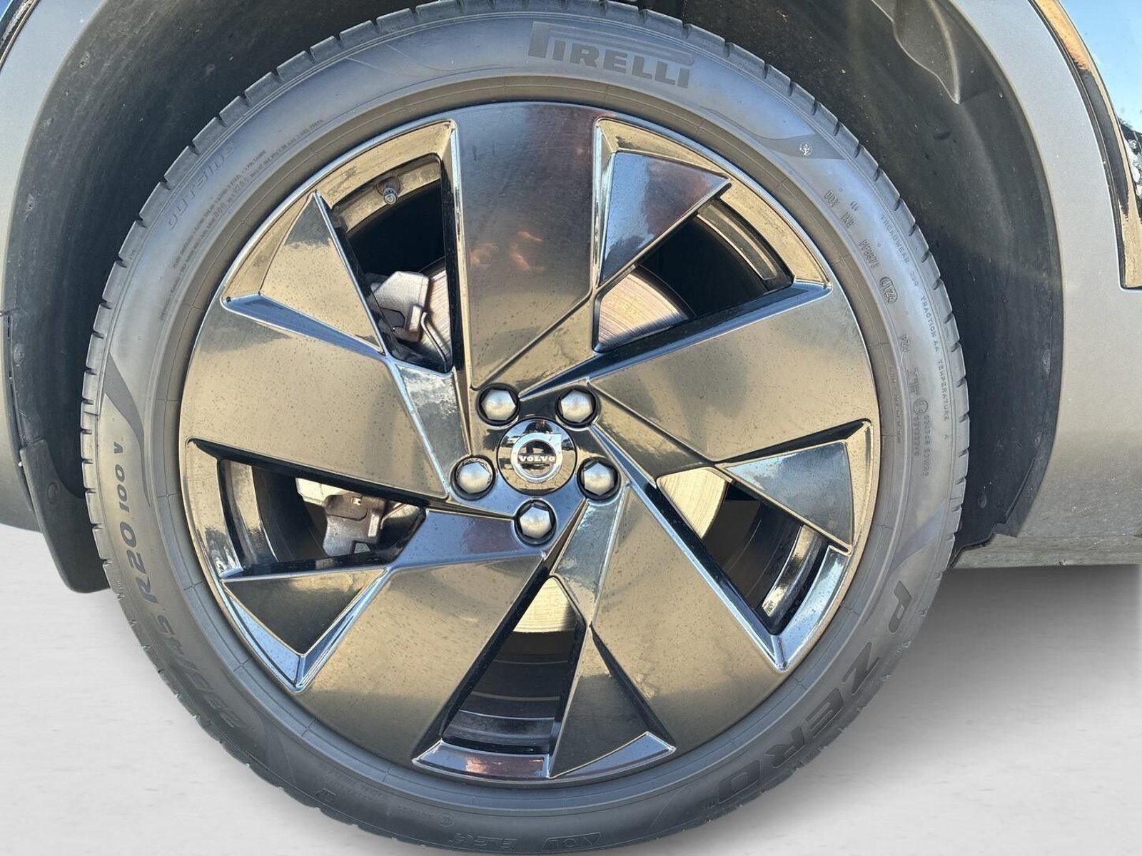 Volvo EC40 Single Motor Extended Range, 252hp, 2025