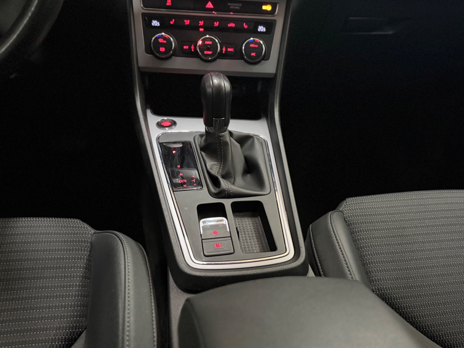 SEAT León ST 2.0 TDI DSG sekvensiell, 6-trinn, 150hk, 2017