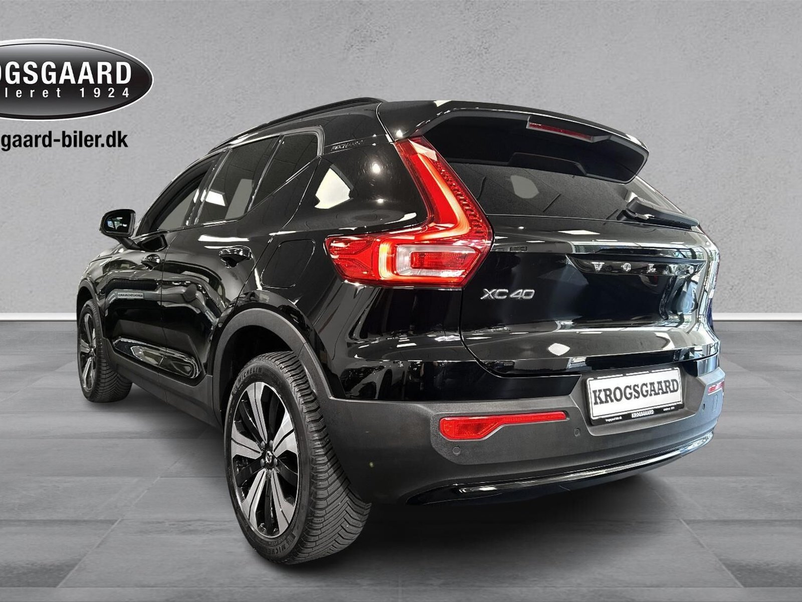 Volvo XC40 Recharge, 231ps, 2023