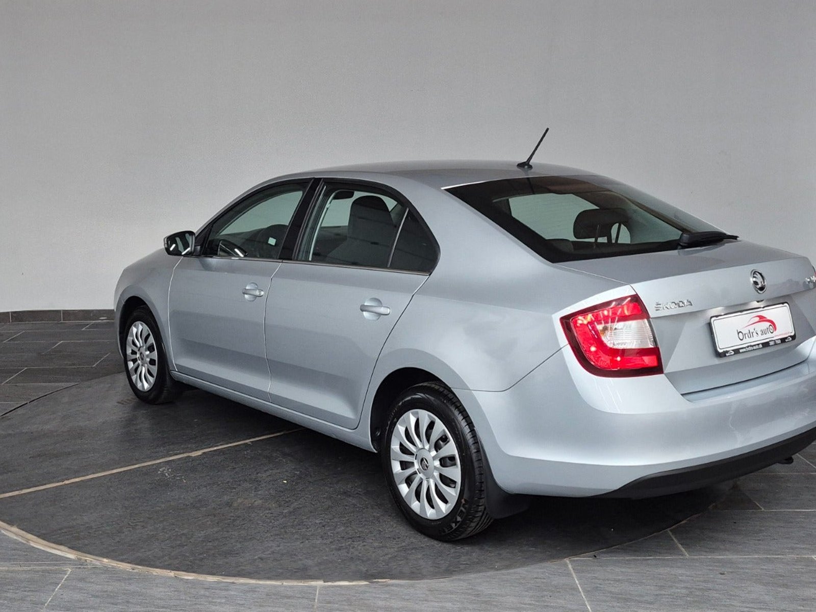 Škoda Rapid 1.0 TSI DSG sekvensiell, 7-trinn, 110hk, 2019
