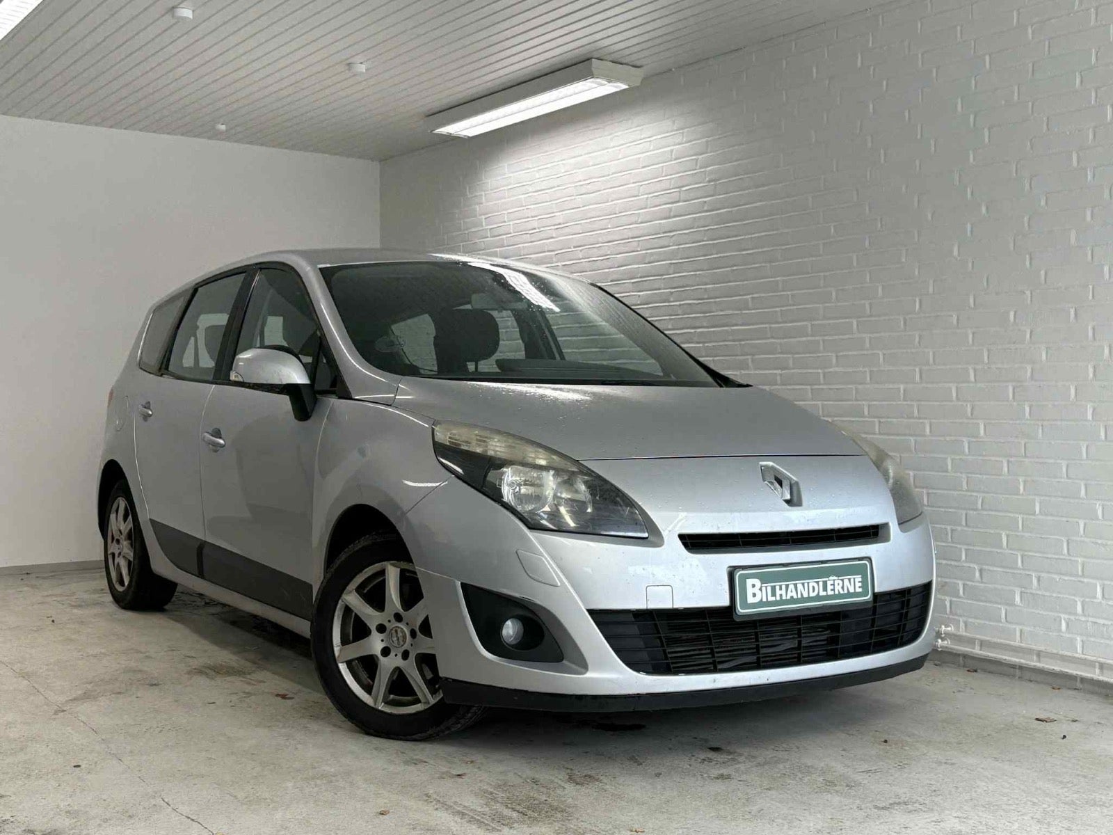 Brugt Renault Grand Scenic III 1,5 dCi 110 Authentique 7prs til salg