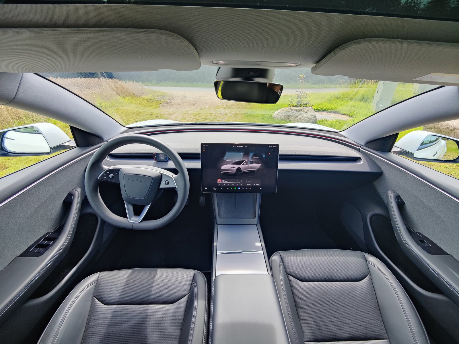 Tesla Model 3 Standard Range, 283ps, 2024