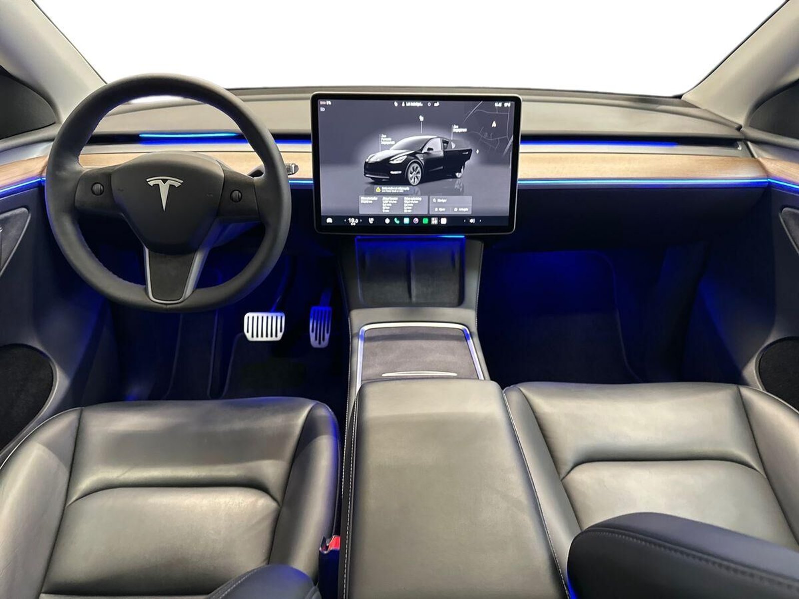 Tesla Model Y Standard Range RWD, 299ps, 2023