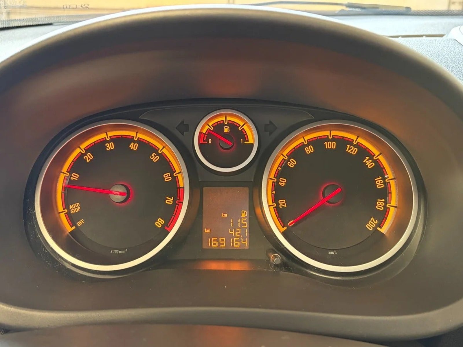 Opel Corsa 5-door 1.4 Manual, 100hp, 2014