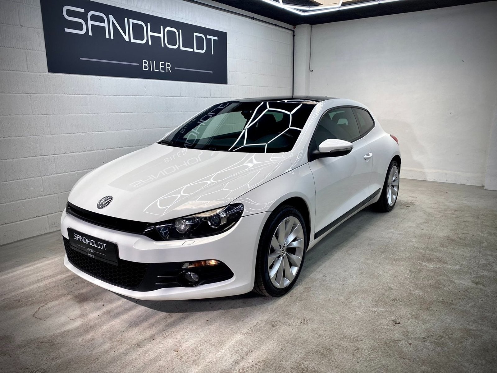 Volkswagen Scirocco 2.0 TSI DSG Sequential, 6-trins, 200ps, 2010