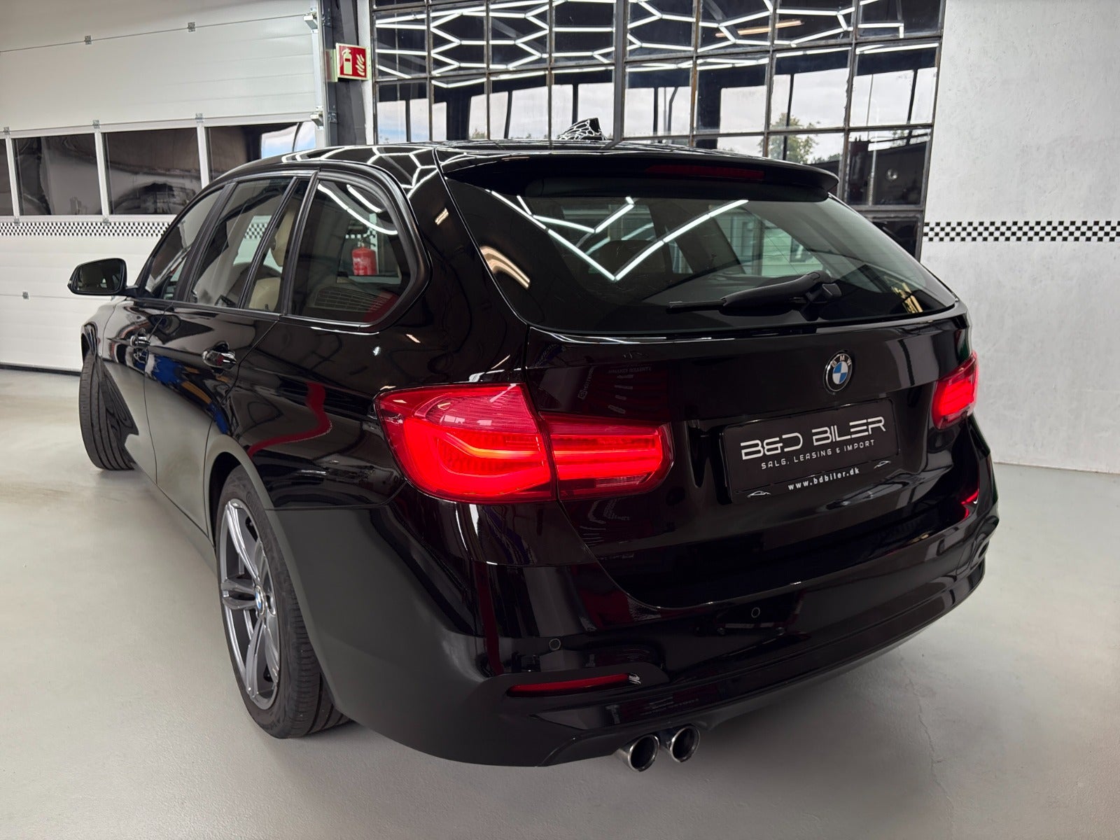 BMW 320d Touring Steptronic, 8-trins, 190ps, 2016