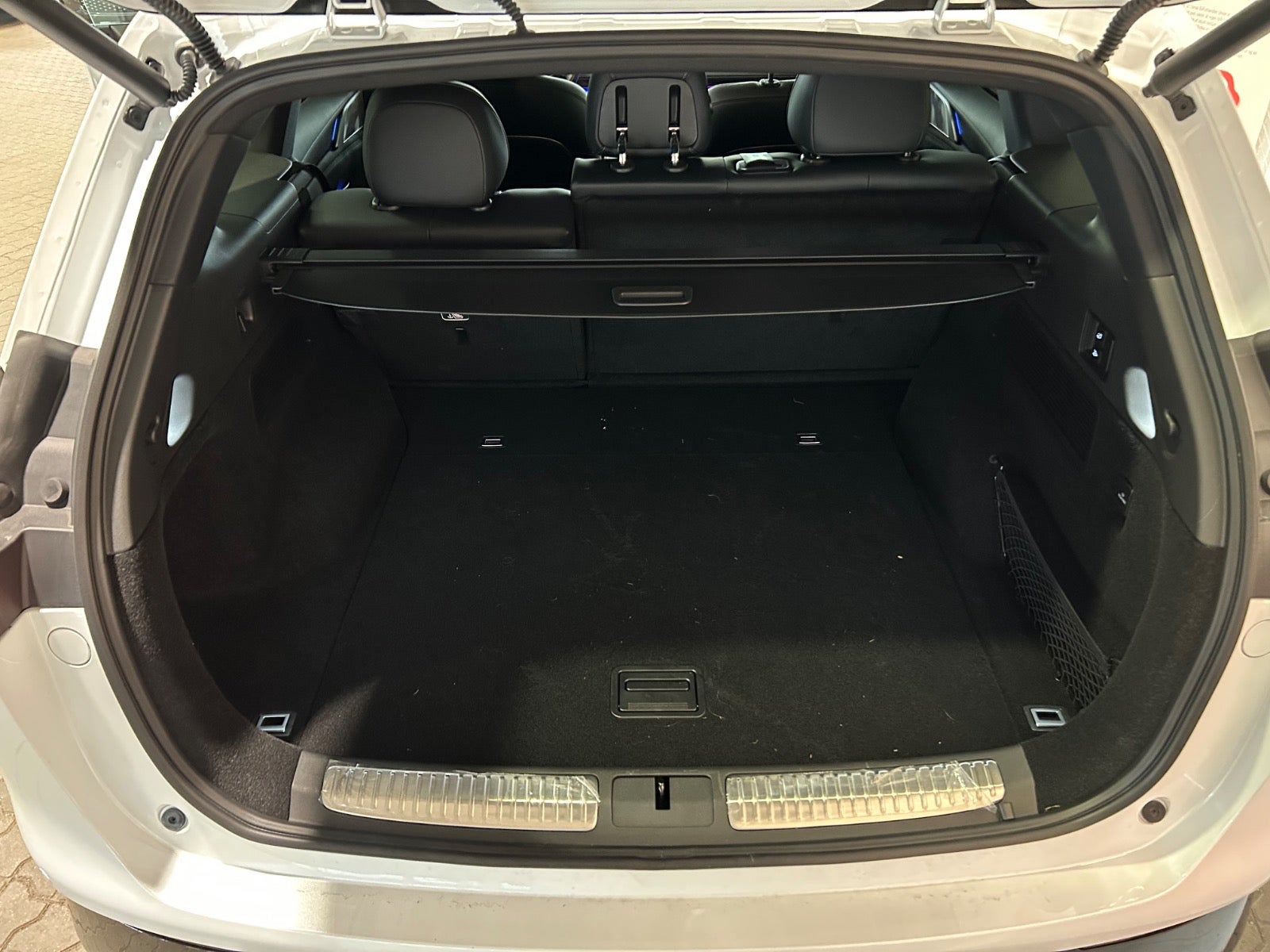 XPENG G9 Standard Range, 351ps, 2026