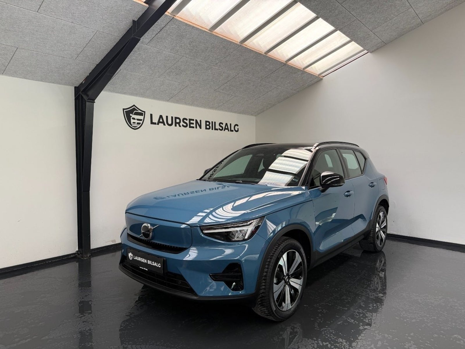Volvo XC40 Recharge, 231ps, 2023
