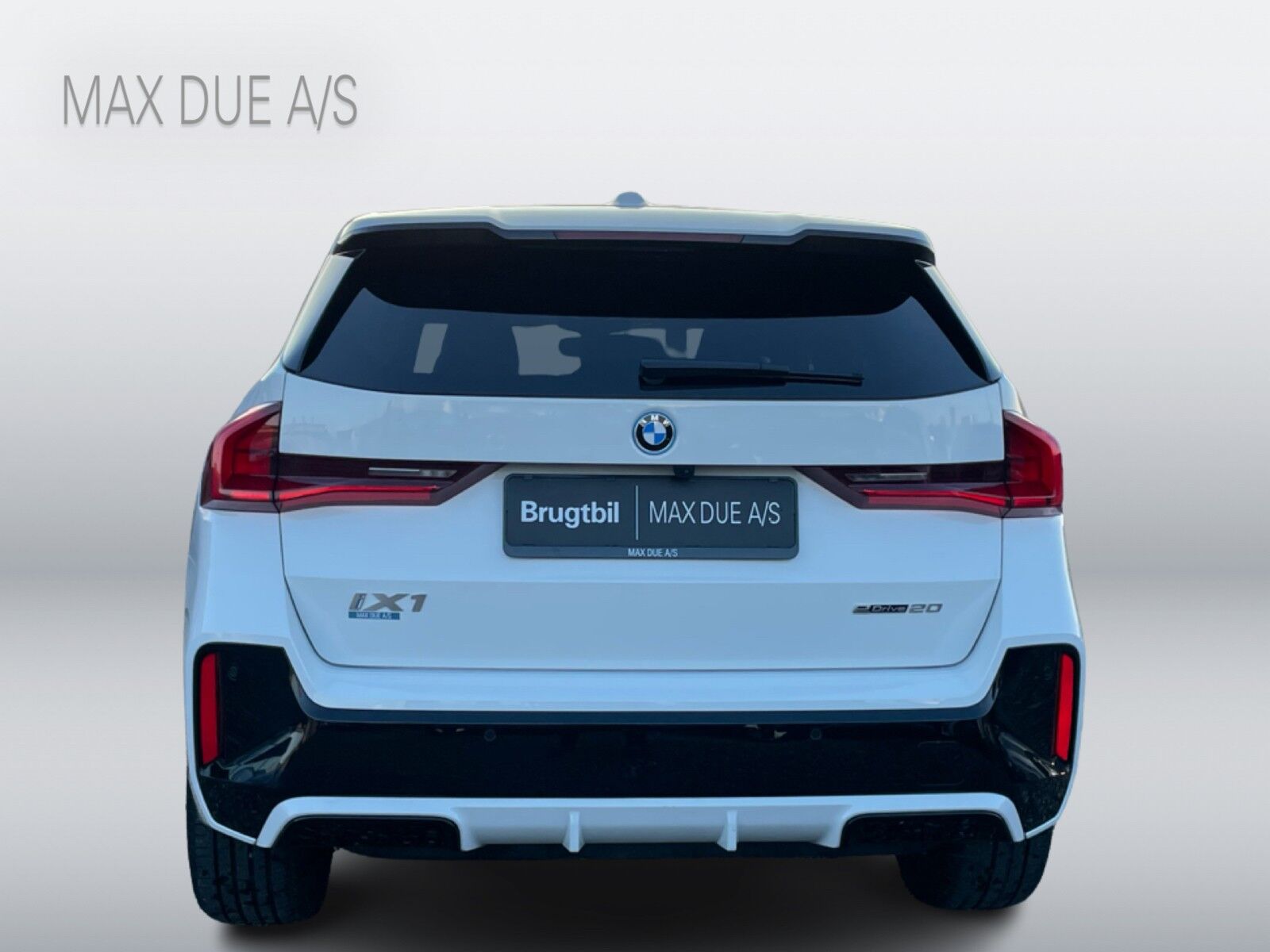 BMW iX1 eDrive20, 204hp, 2025