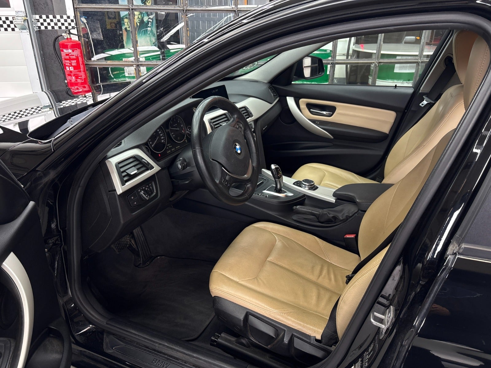 BMW 320d Touring Steptronic, 8-trins, 190ps, 2016