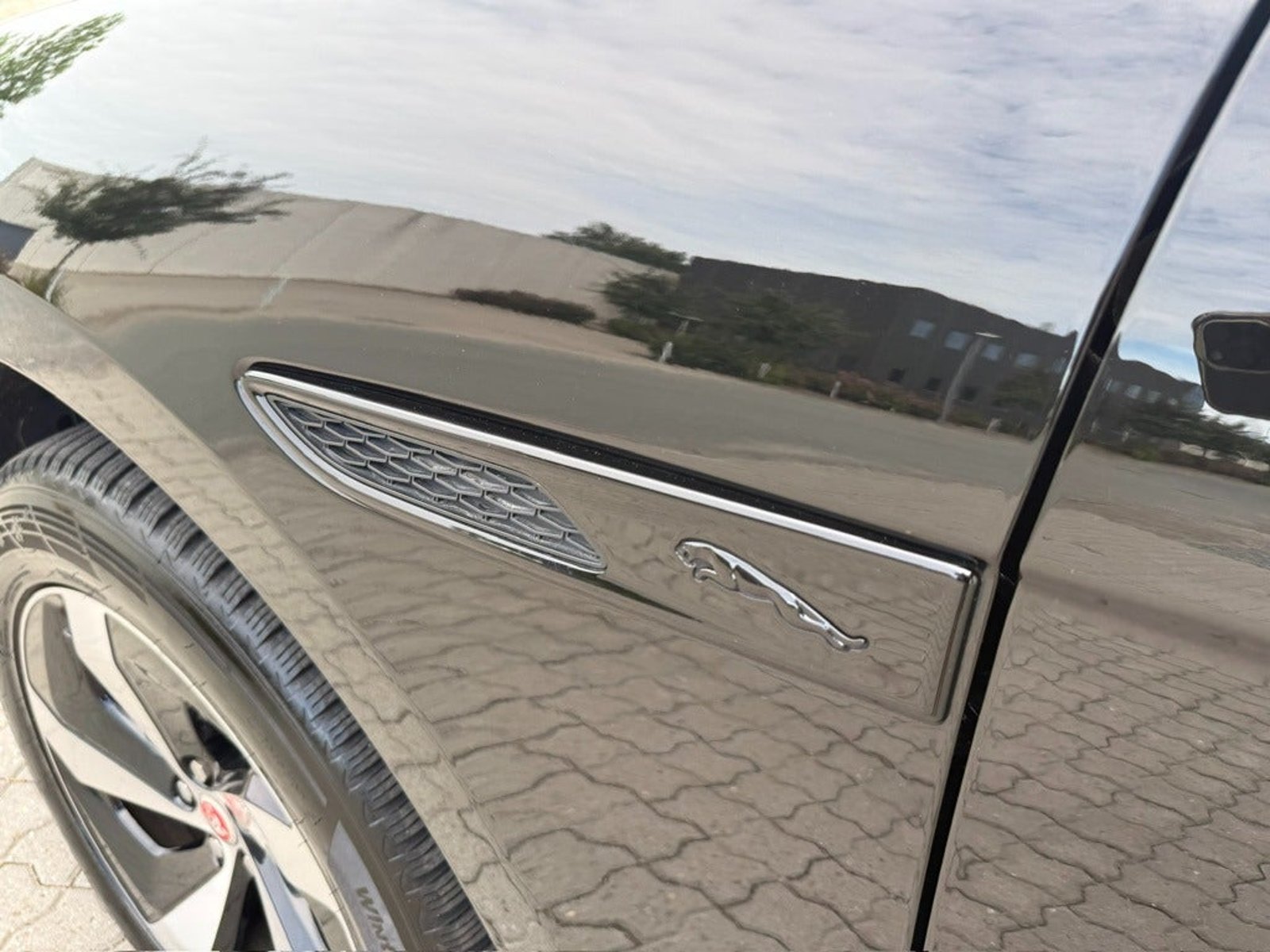 Jaguar F-Pace P400e PHEV Automatic, 404hp, 2022