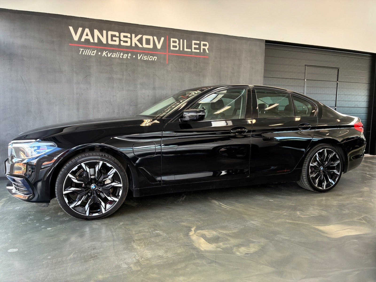 BMW 530e iPerformance Sedan Steptronic, 8-trins, 252ps, 2020