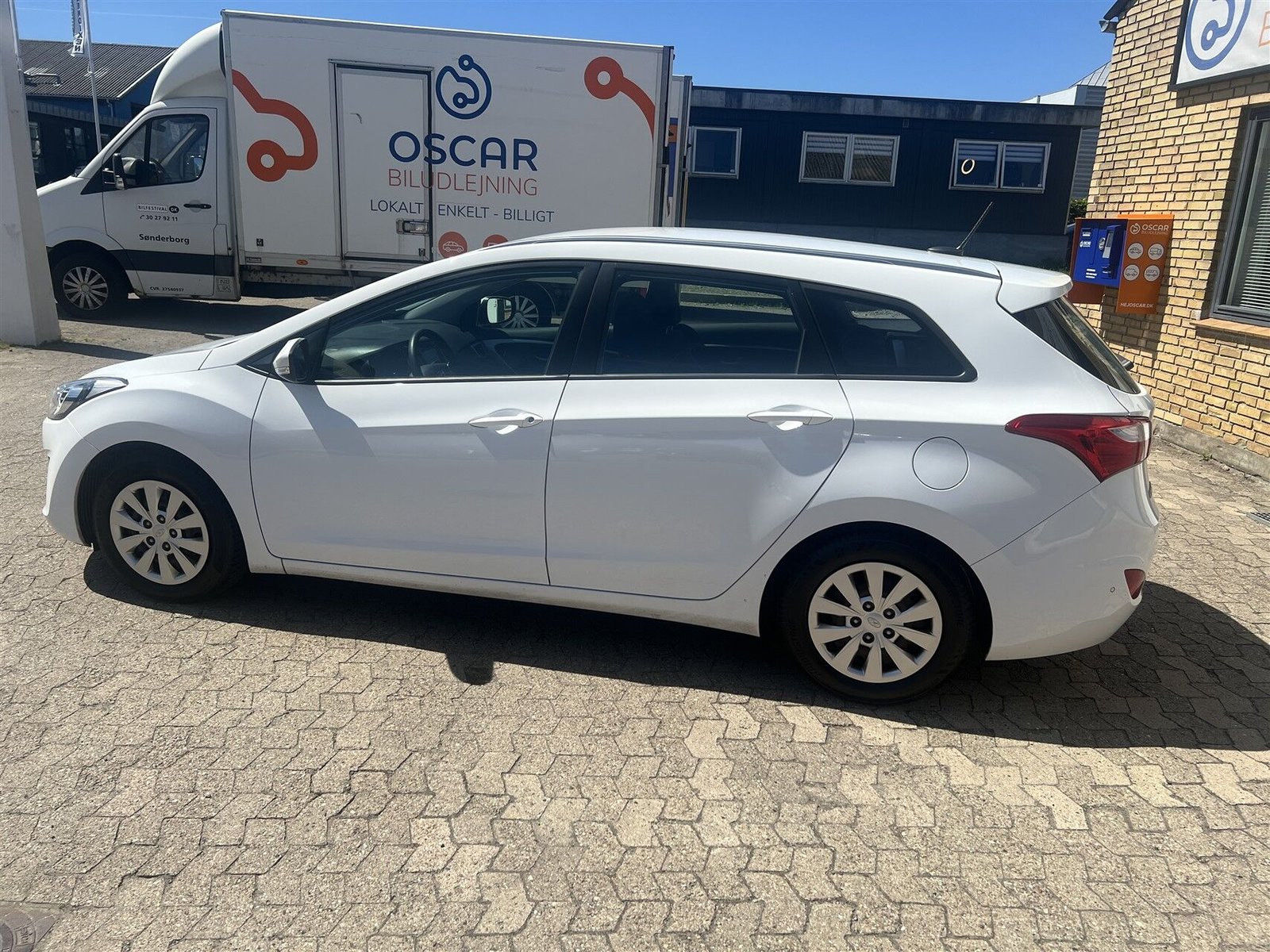 Hyundai i30 Kombi 1.6 CRDi Manual, 6-trins, 110ps, 2016