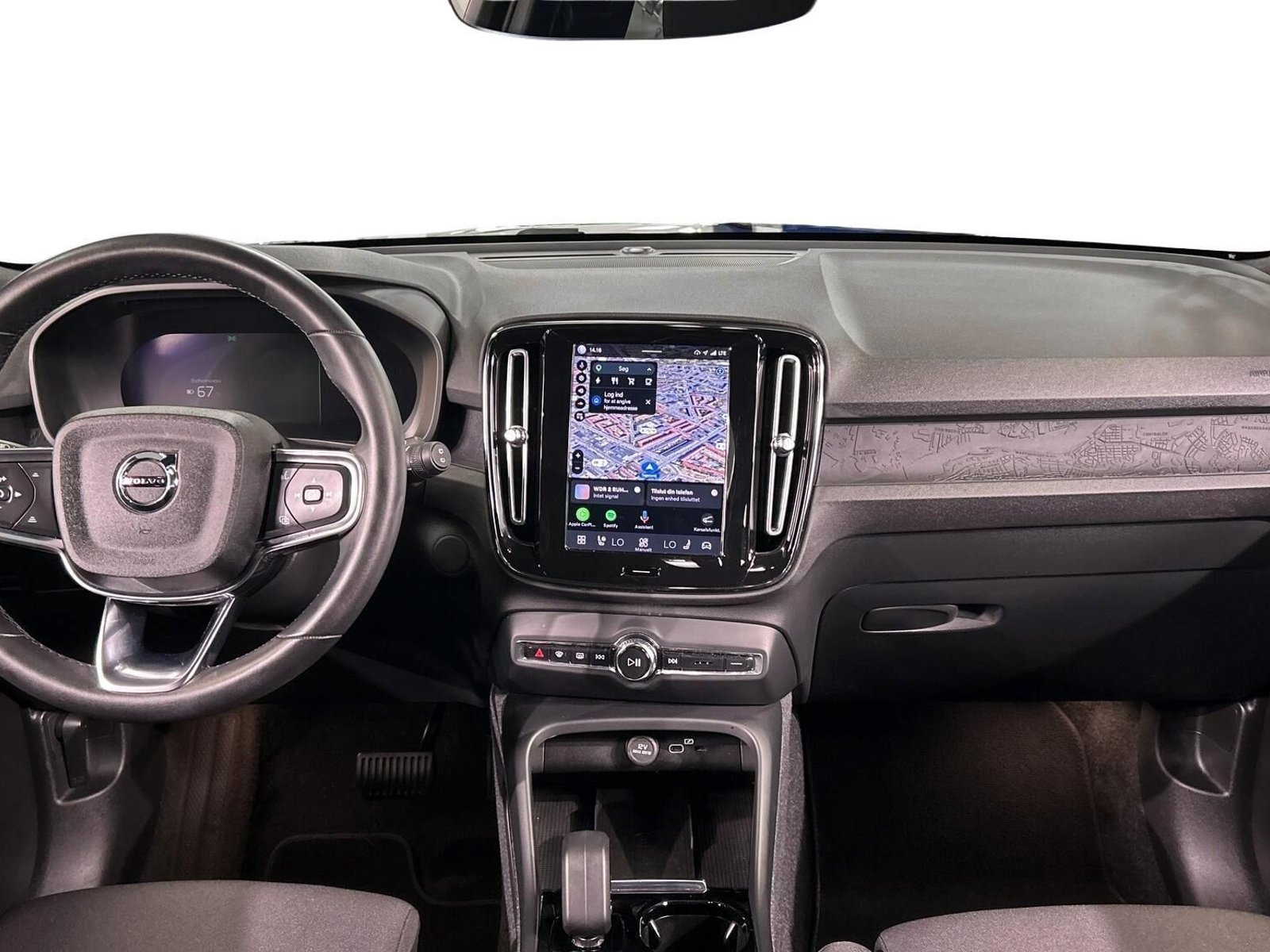 Volvo XC40 Recharge, 231ps, 2023