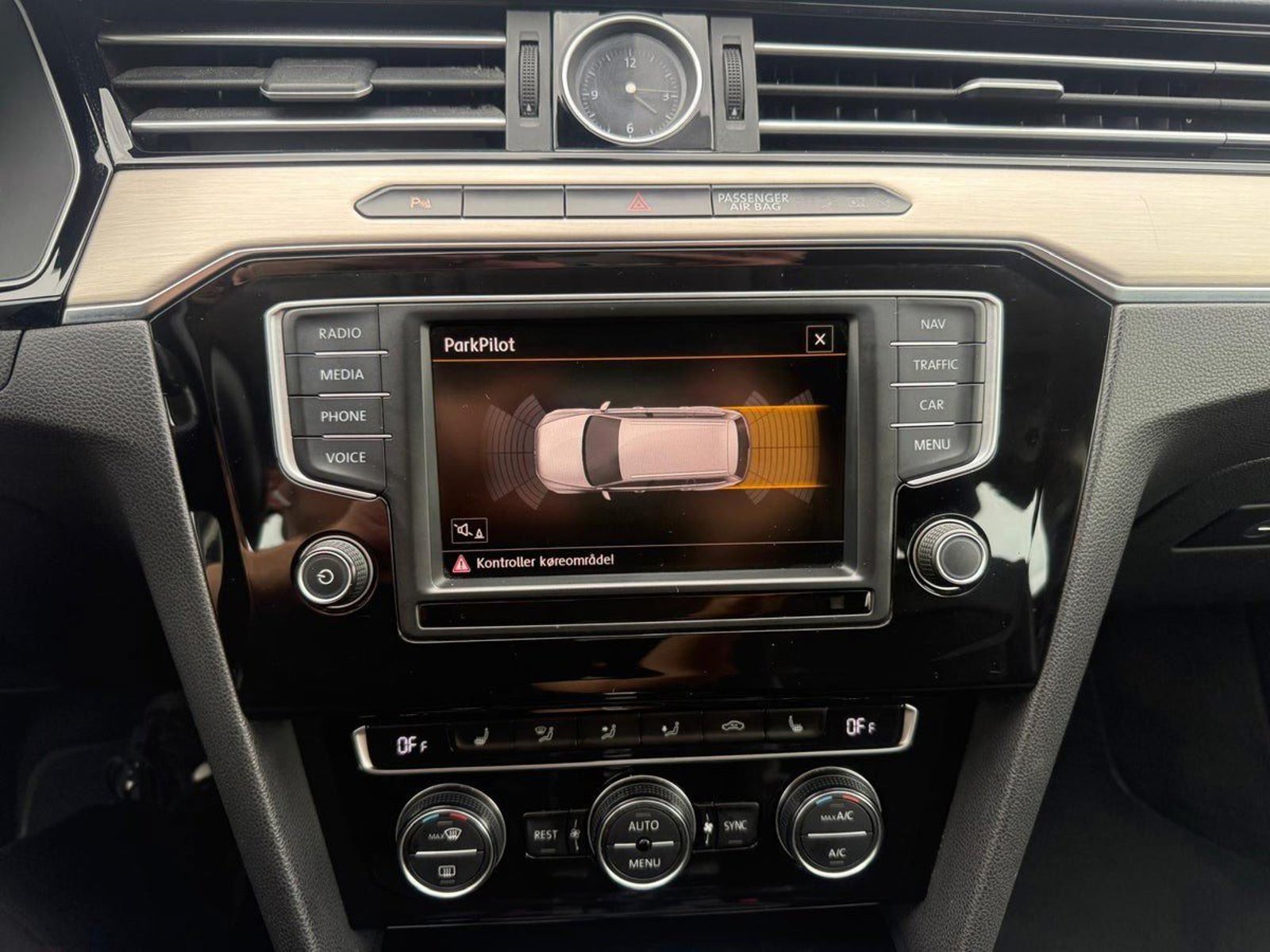 Volkswagen Passat Variant 2.0 TDI DPF BMT DSG Sequential, 150hp, 2016