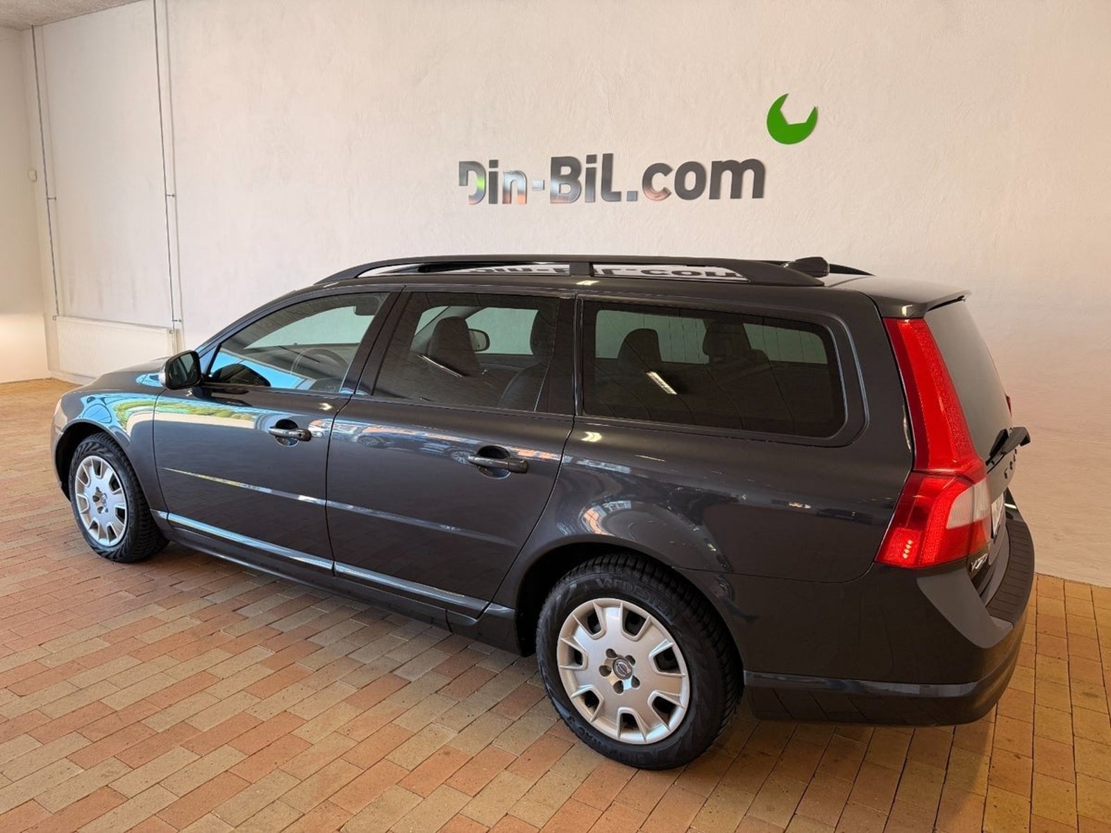 Volvo V70 T4 Powershift, 6-trinn, 180hk, 2011