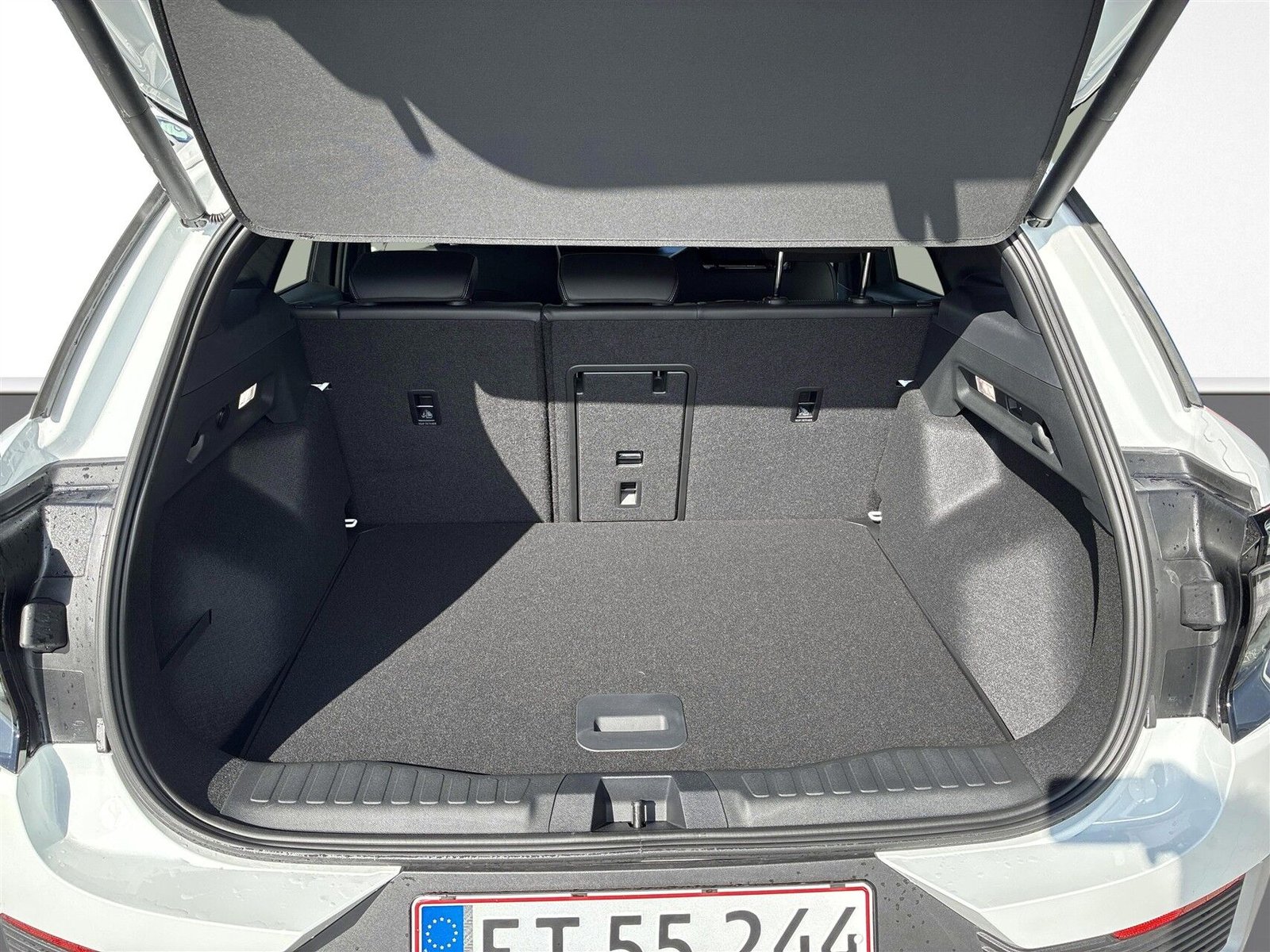 Ford Explorer EV Extended Range RWD 77 kWh, 286hp, 2026