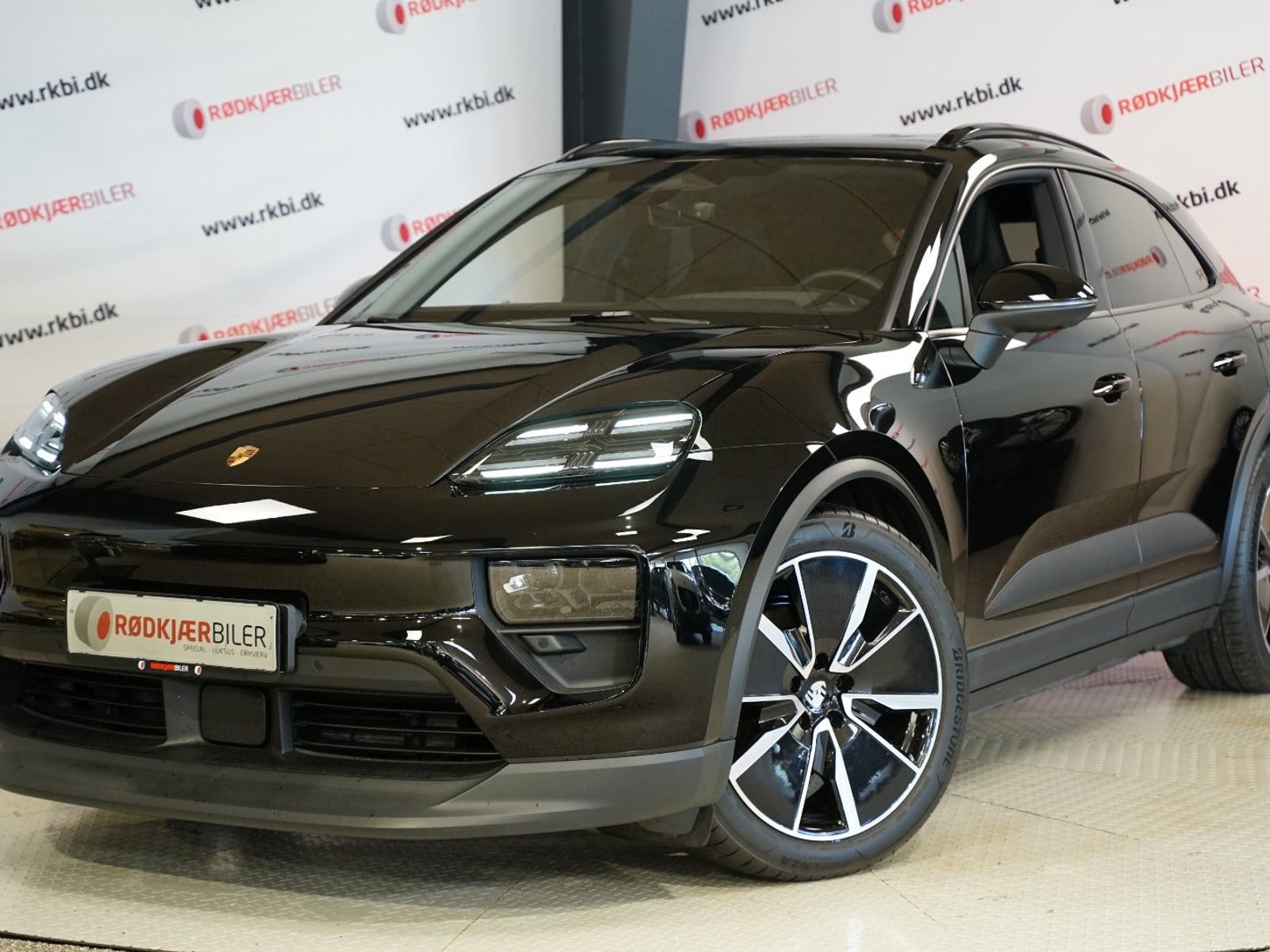 Porsche Macan 4, 388hp, 2024
