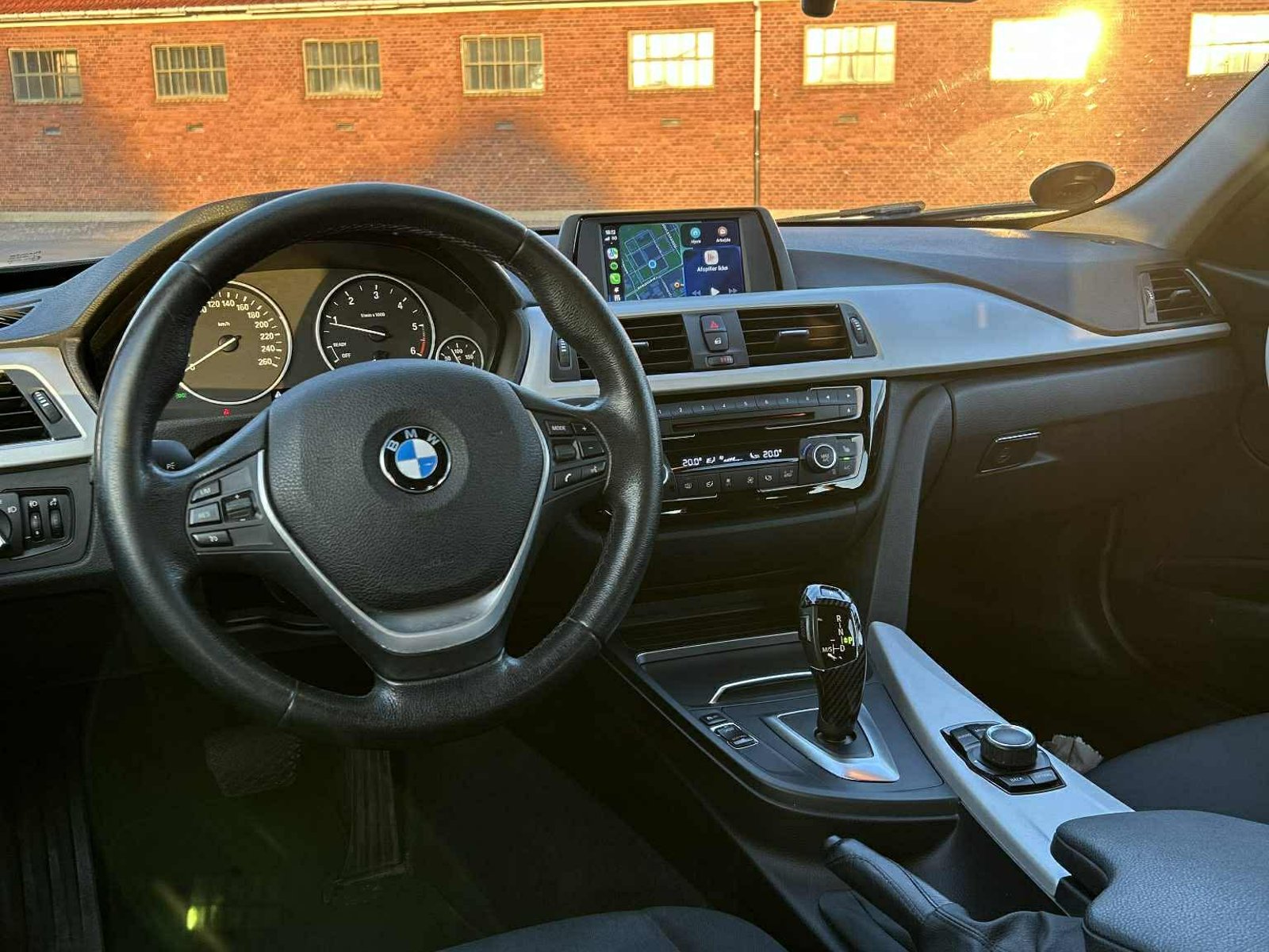 BMW 320d Touring Steptronic, 8-trins, 190ps, 2017