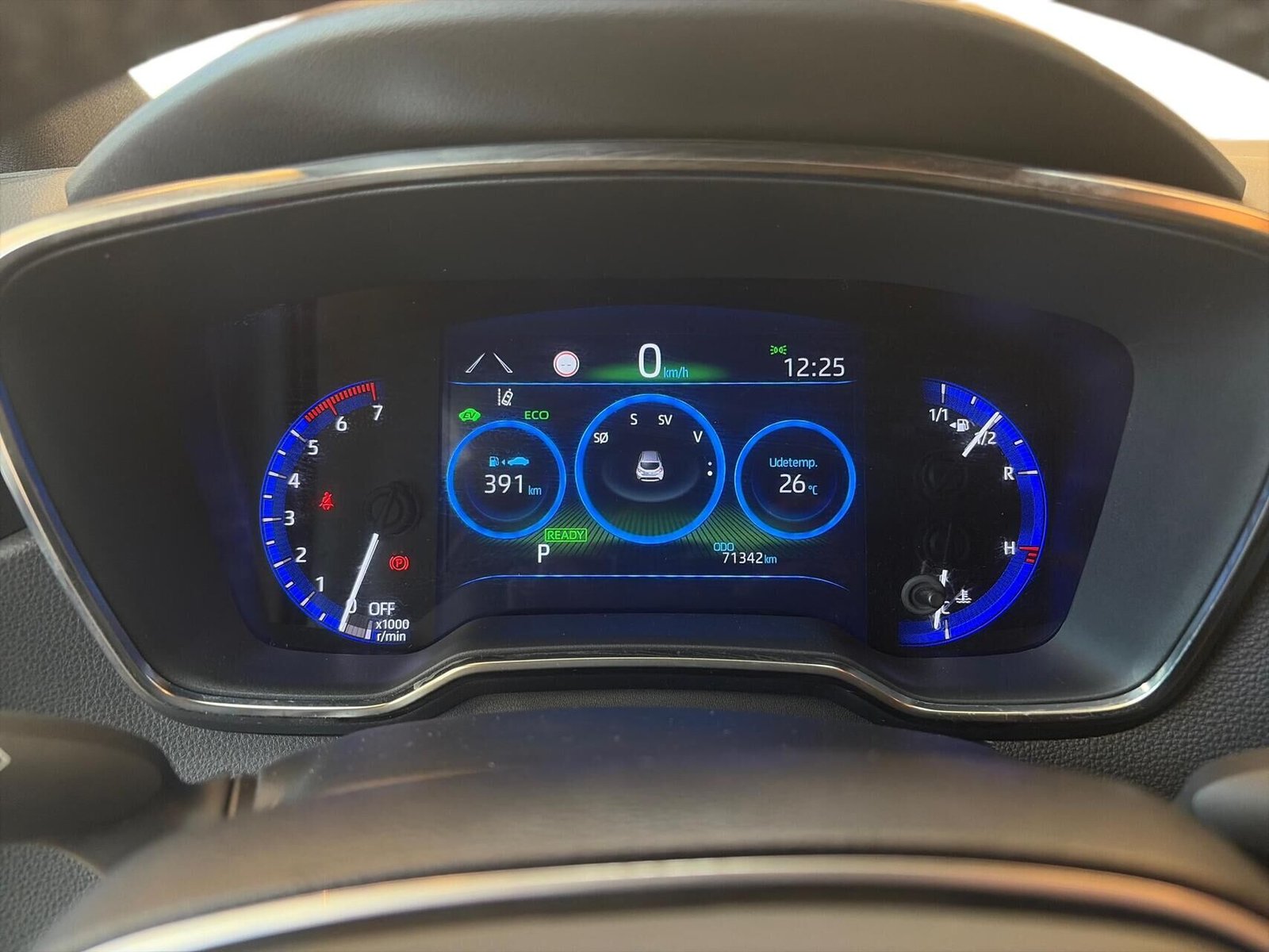 Toyota Corolla Hybrid e-CVT, 122ps, 2019