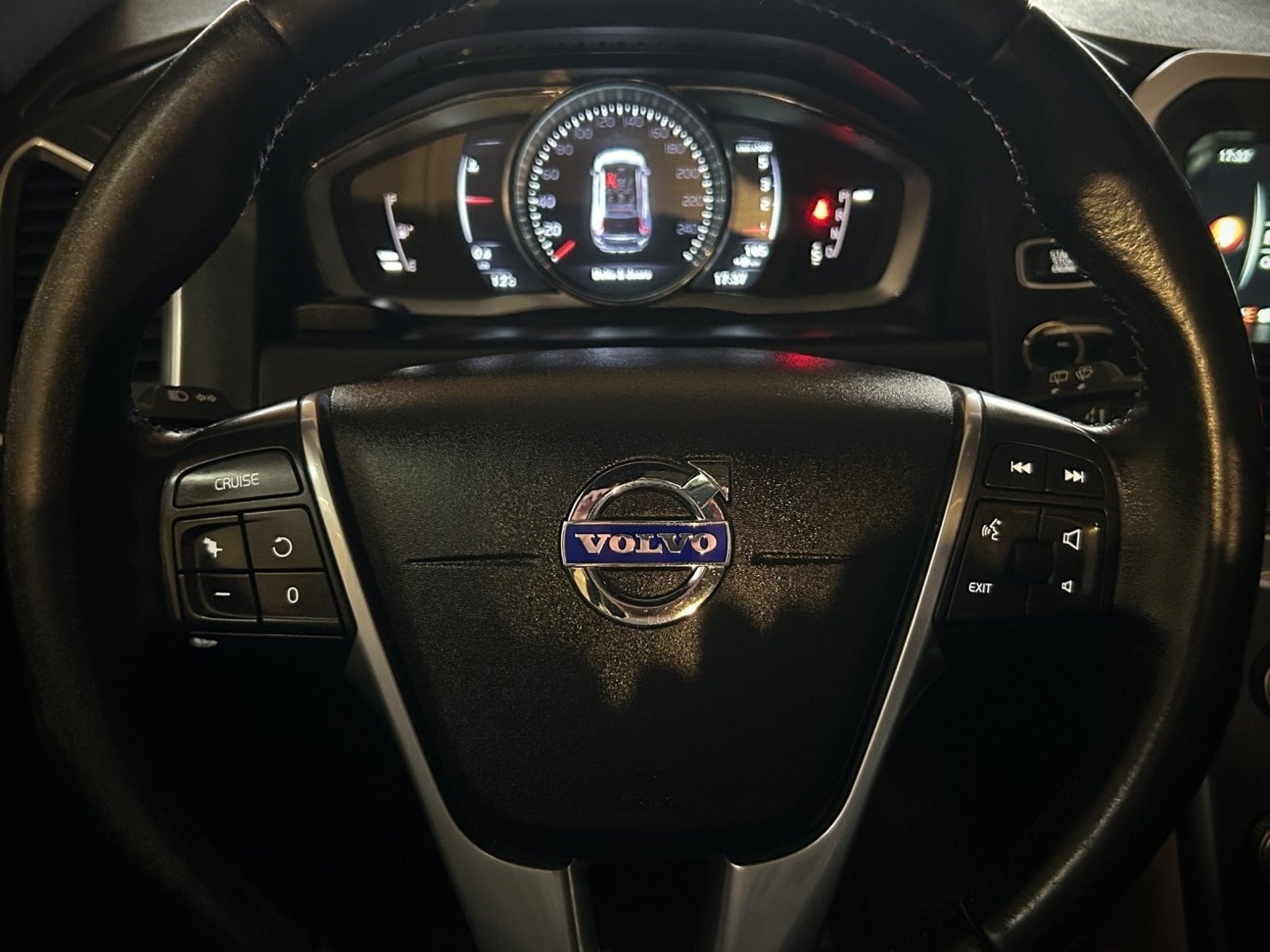 Volvo XC60 D4 Geartronic, 8-trins, 190ps, 2016